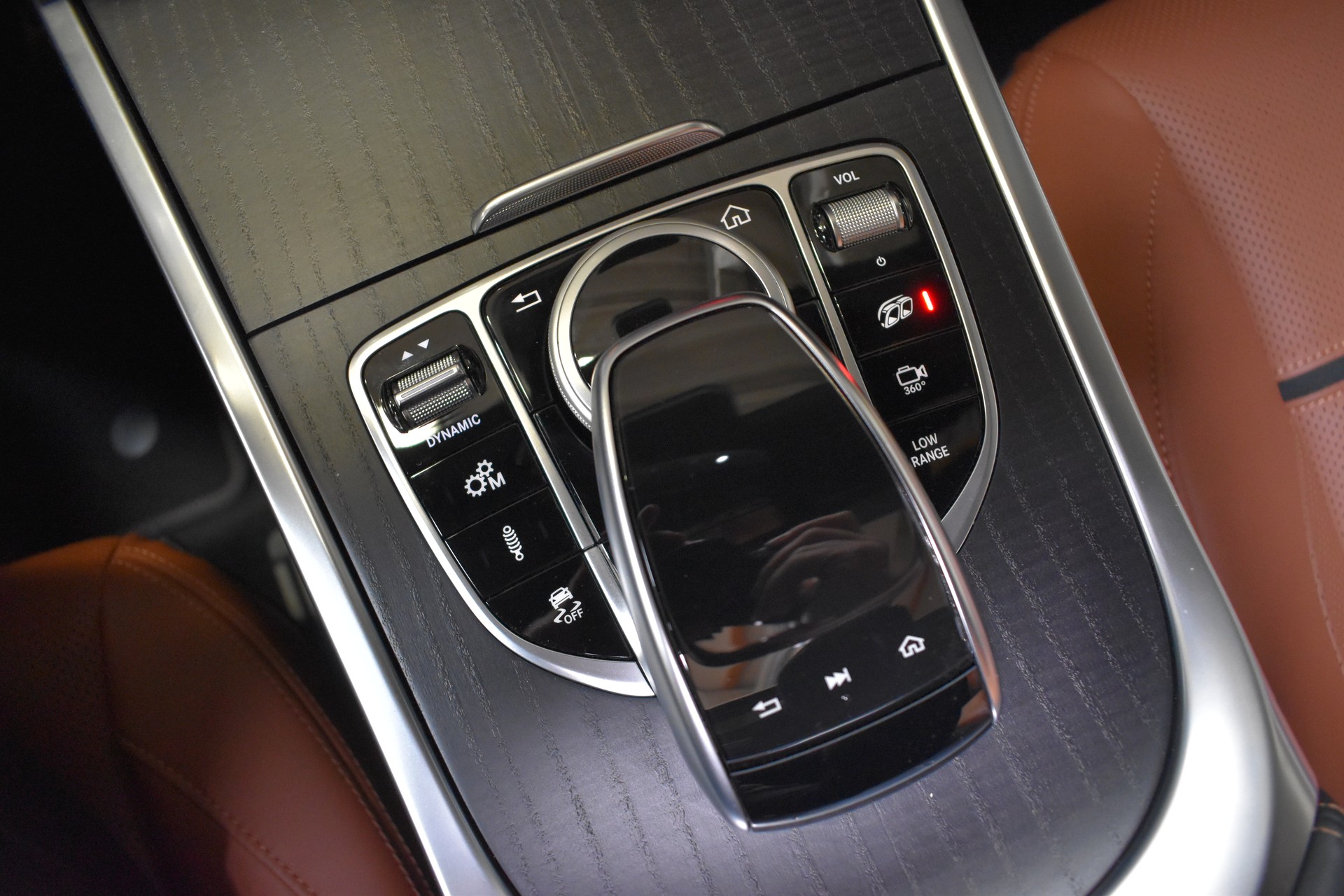 MERCEDES-BENZ G 63 AMG Speedshift Plus G-Tronic-image-22