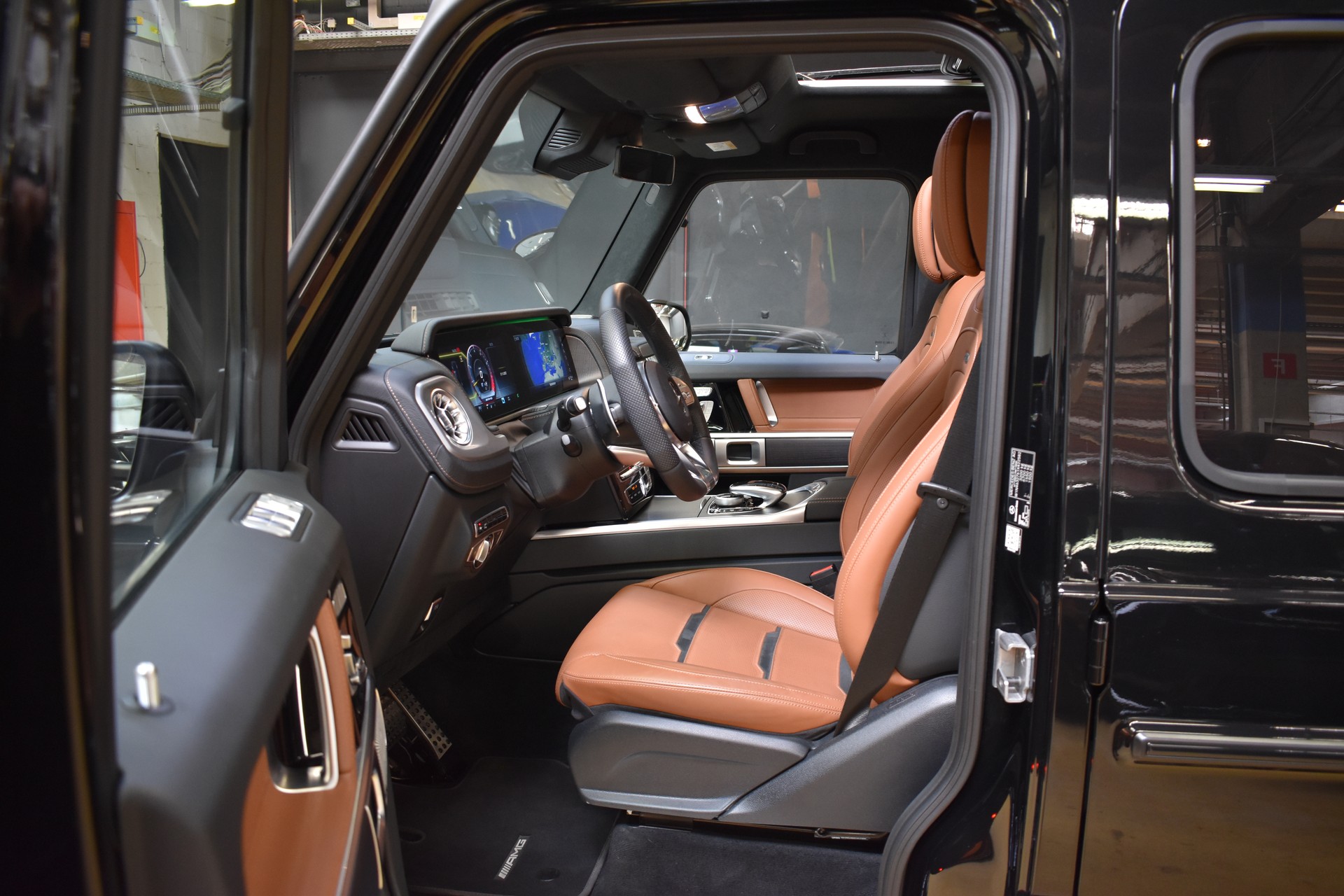 MERCEDES-BENZ G 63 AMG Speedshift Plus G-Tronic-image-12