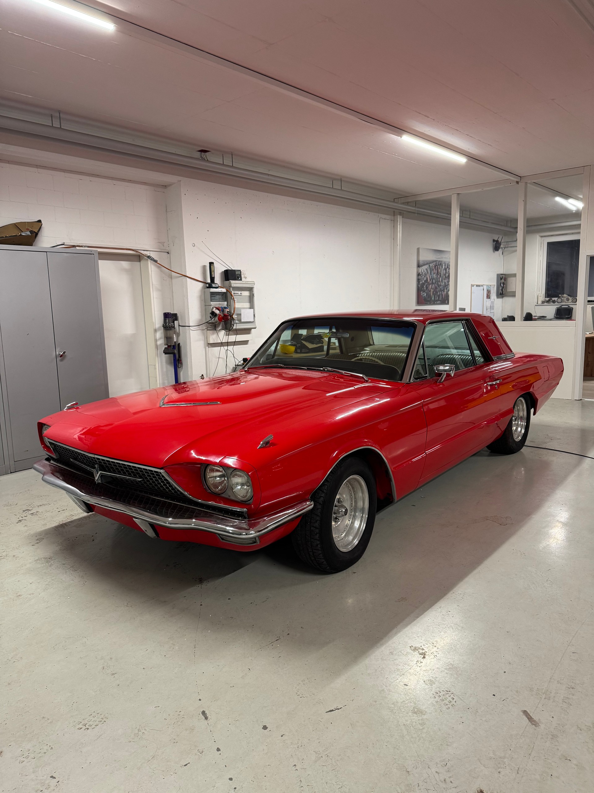 FORD