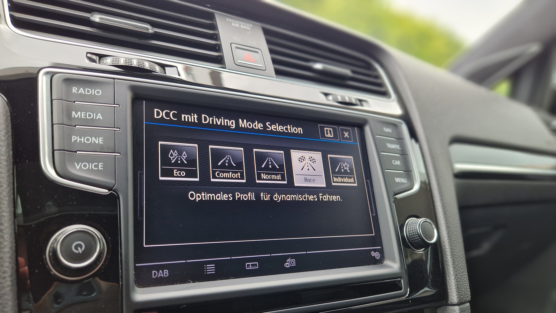 VW Golf 2.0 TSI R 360S 4Motion DSG-image-10