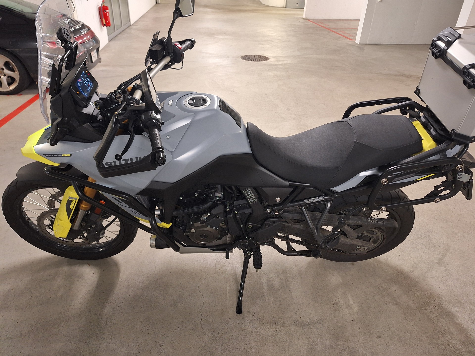 SUZUKI DL 800 DE BIG (35kW)-image-2