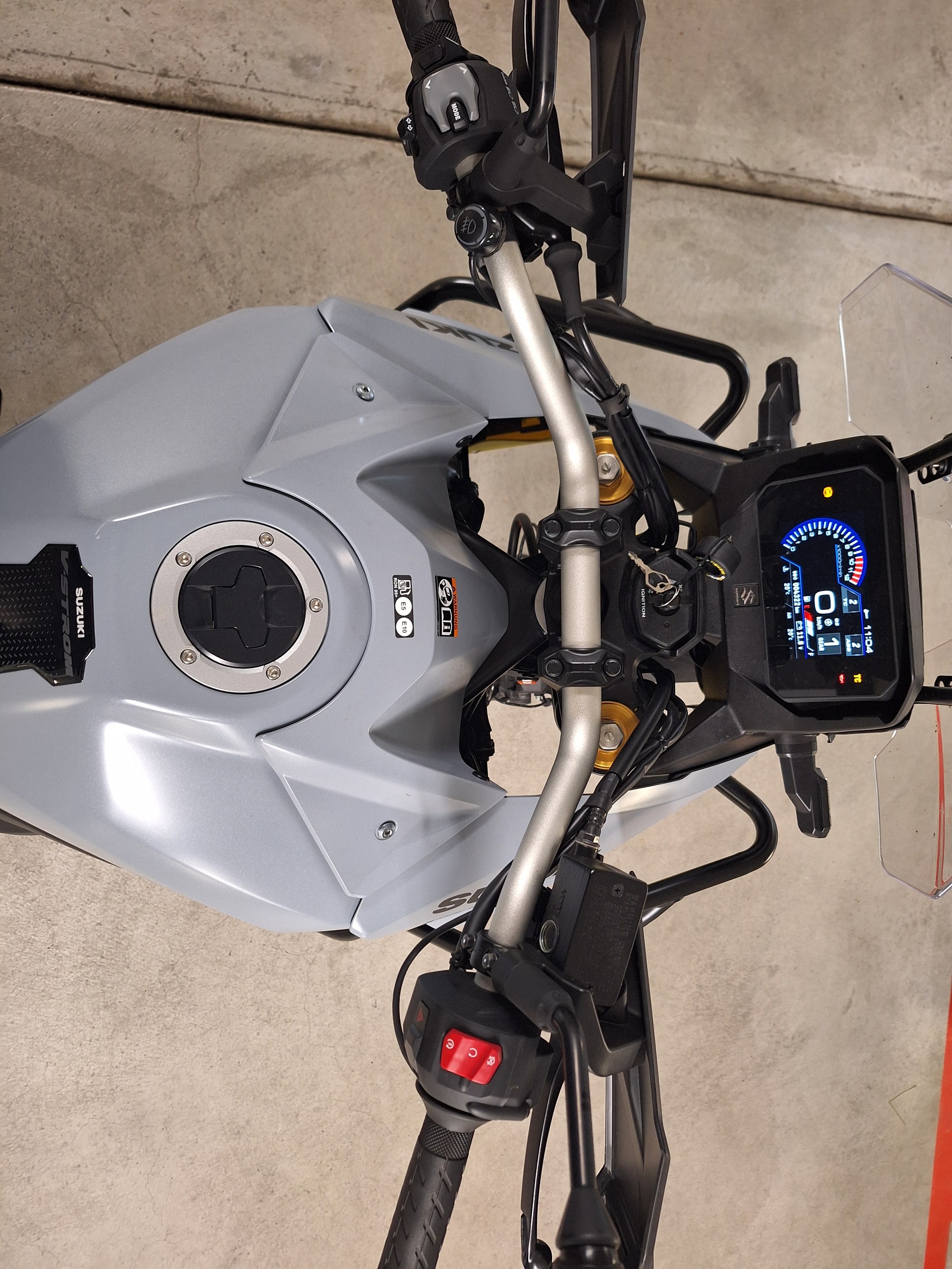 SUZUKI DL 800 DE BIG (35kW)-image-4