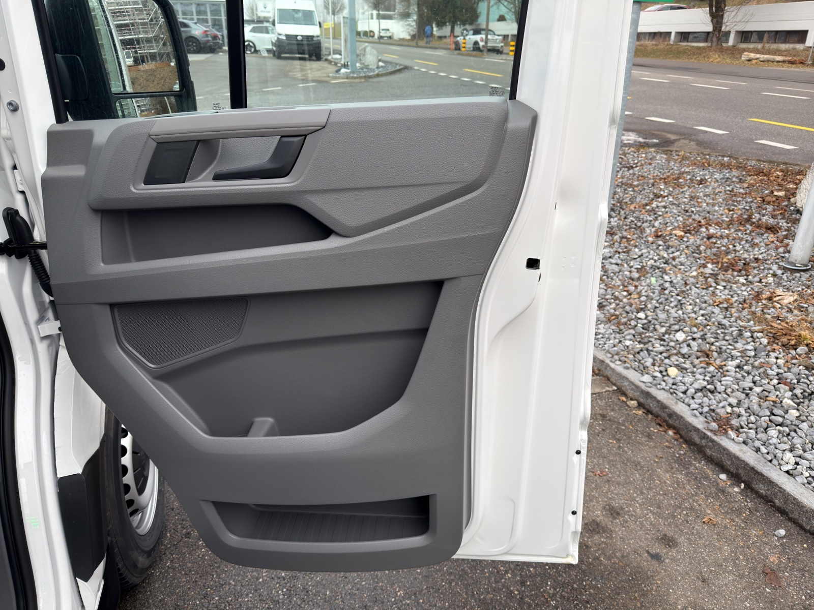 VW Crafter 35 2.0 TDI Entry L3 A-image-10