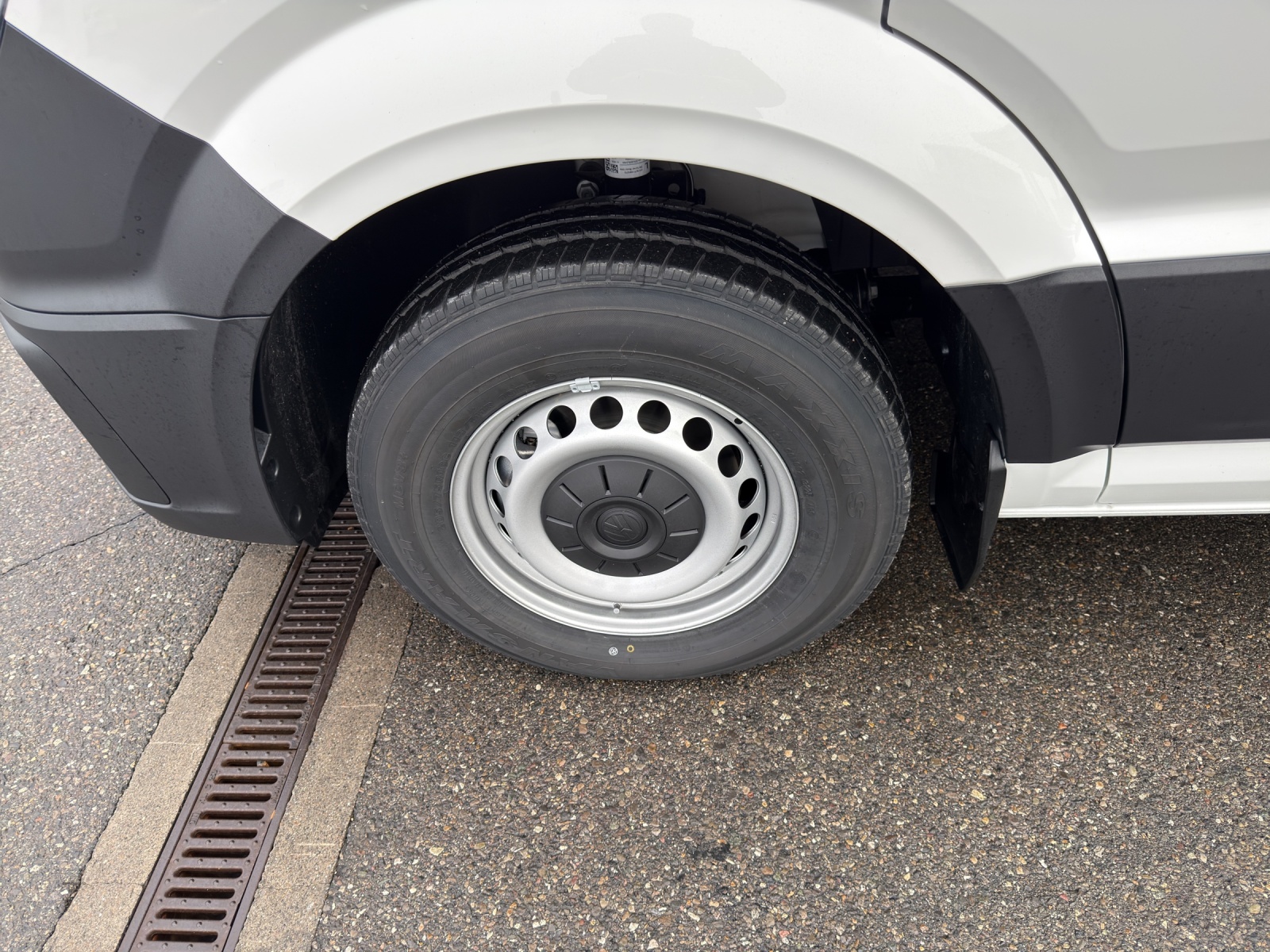 VW Crafter 35 2.0 TDI Entry L3 A-image-15