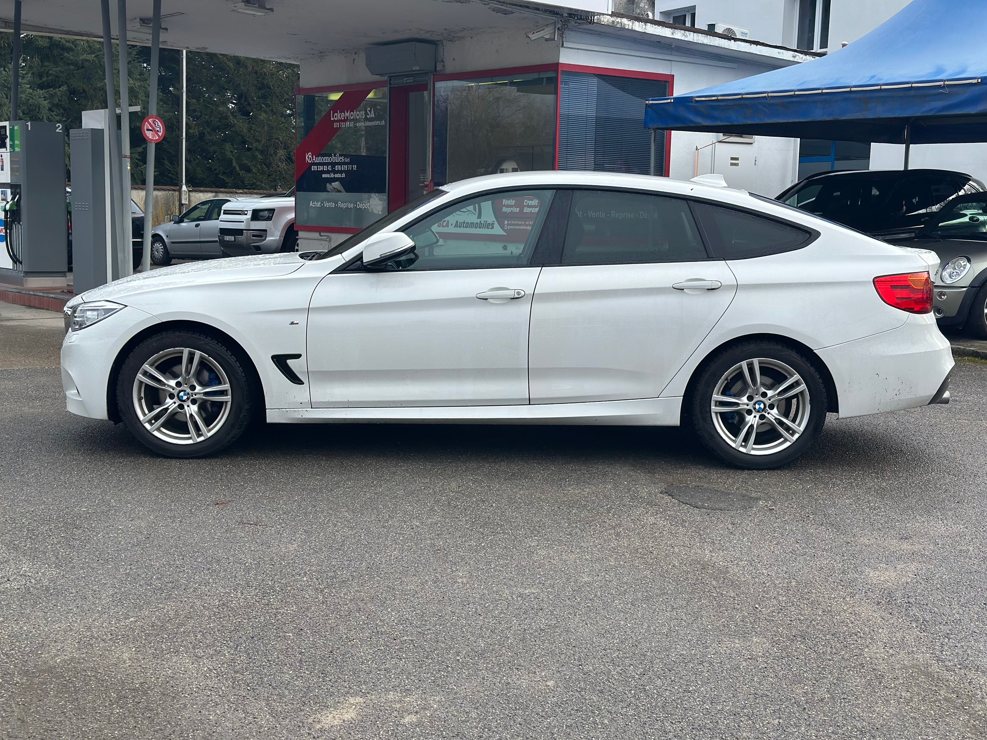 BMW 320d GT xDrive Sport Line Steptronic-image-6