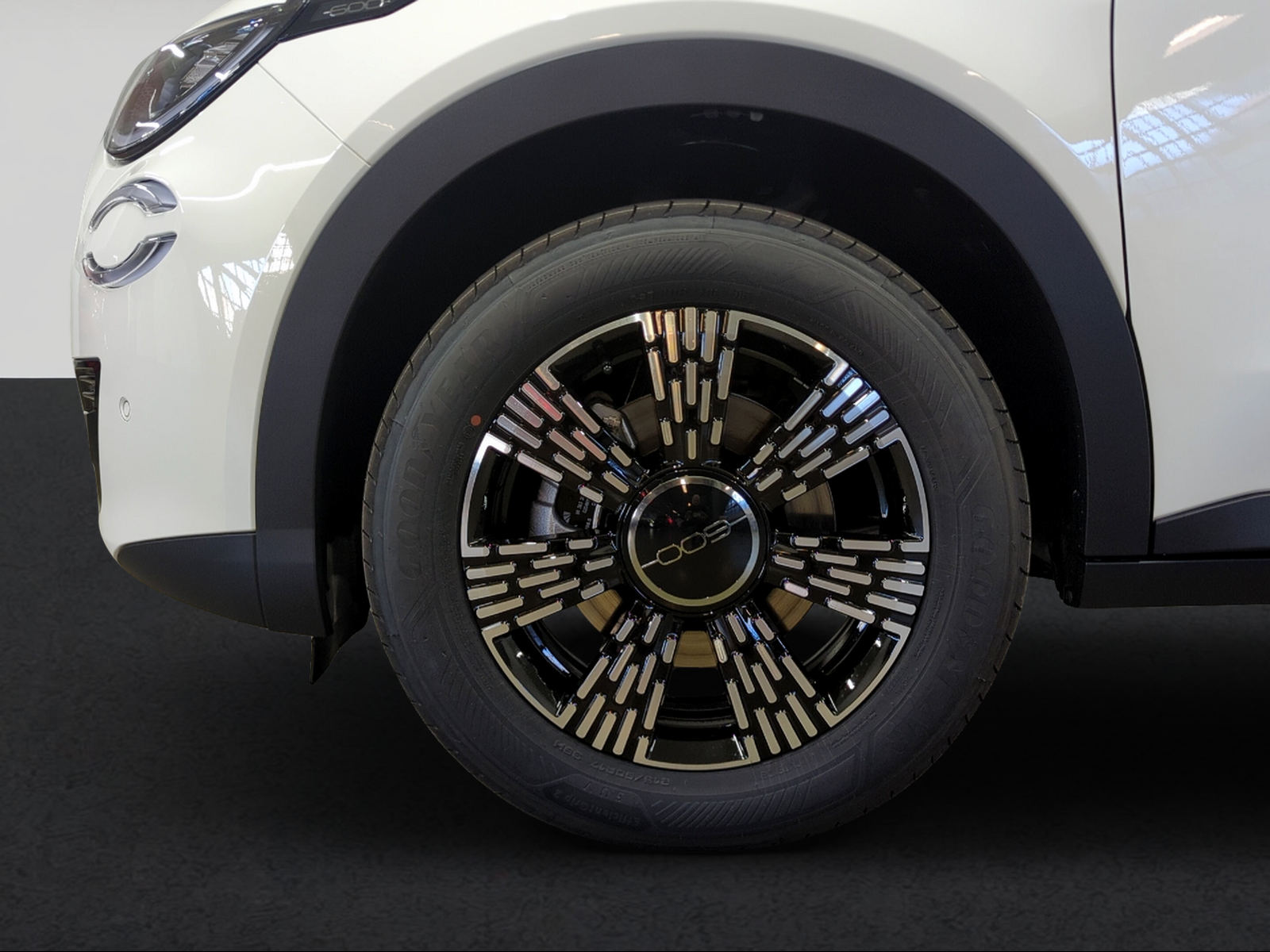 FIAT 600h MildHybrid Cult-showroom-element-3