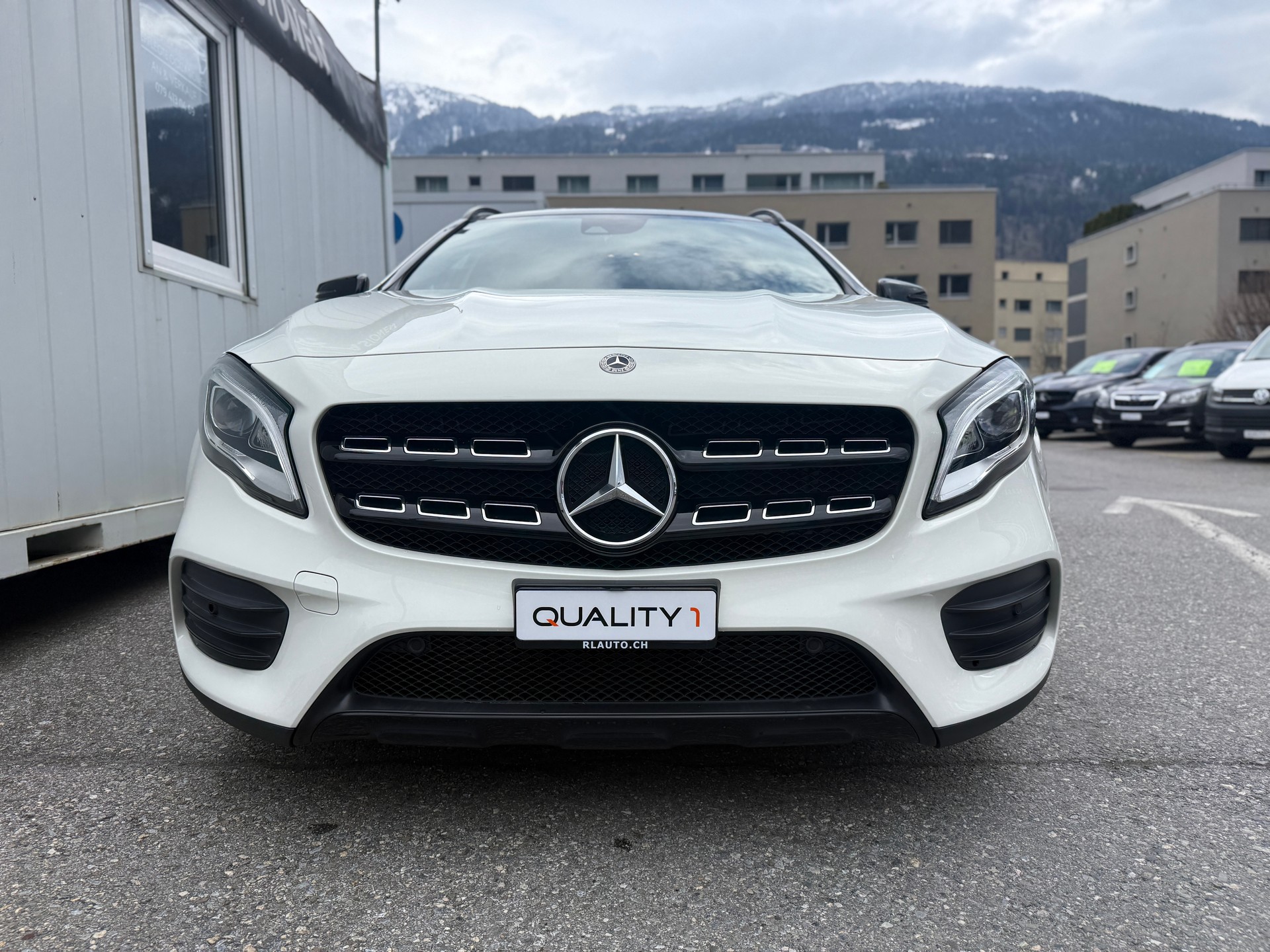 MERCEDES-BENZ GLA 250 AMG Line 4Matic 7G-DCT *TOPZUSTAND* SEHR GEPFLEGT*-image-9