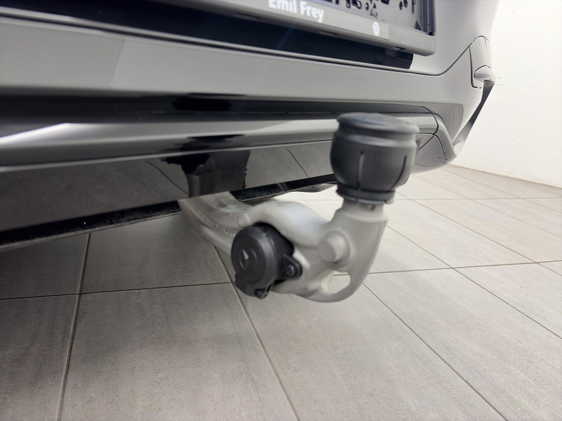 MERCEDES-BENZ GLB 350 4matic-image-11