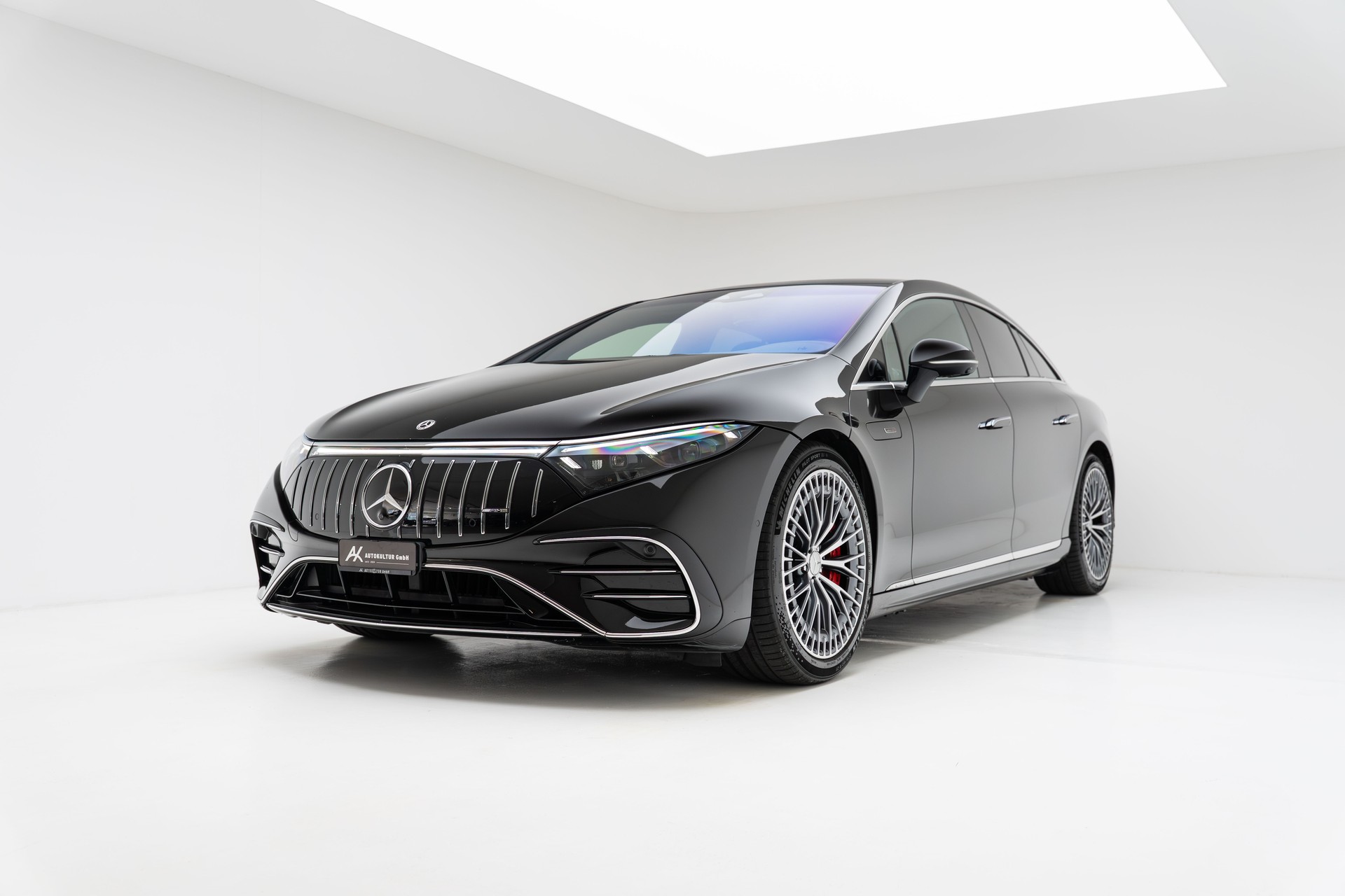 MERCEDES-BENZ EQS 53 4matic+-image-4