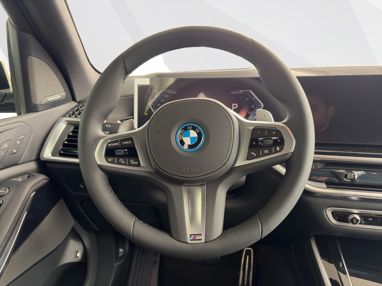 BMW X5 50e xDrive-image-11