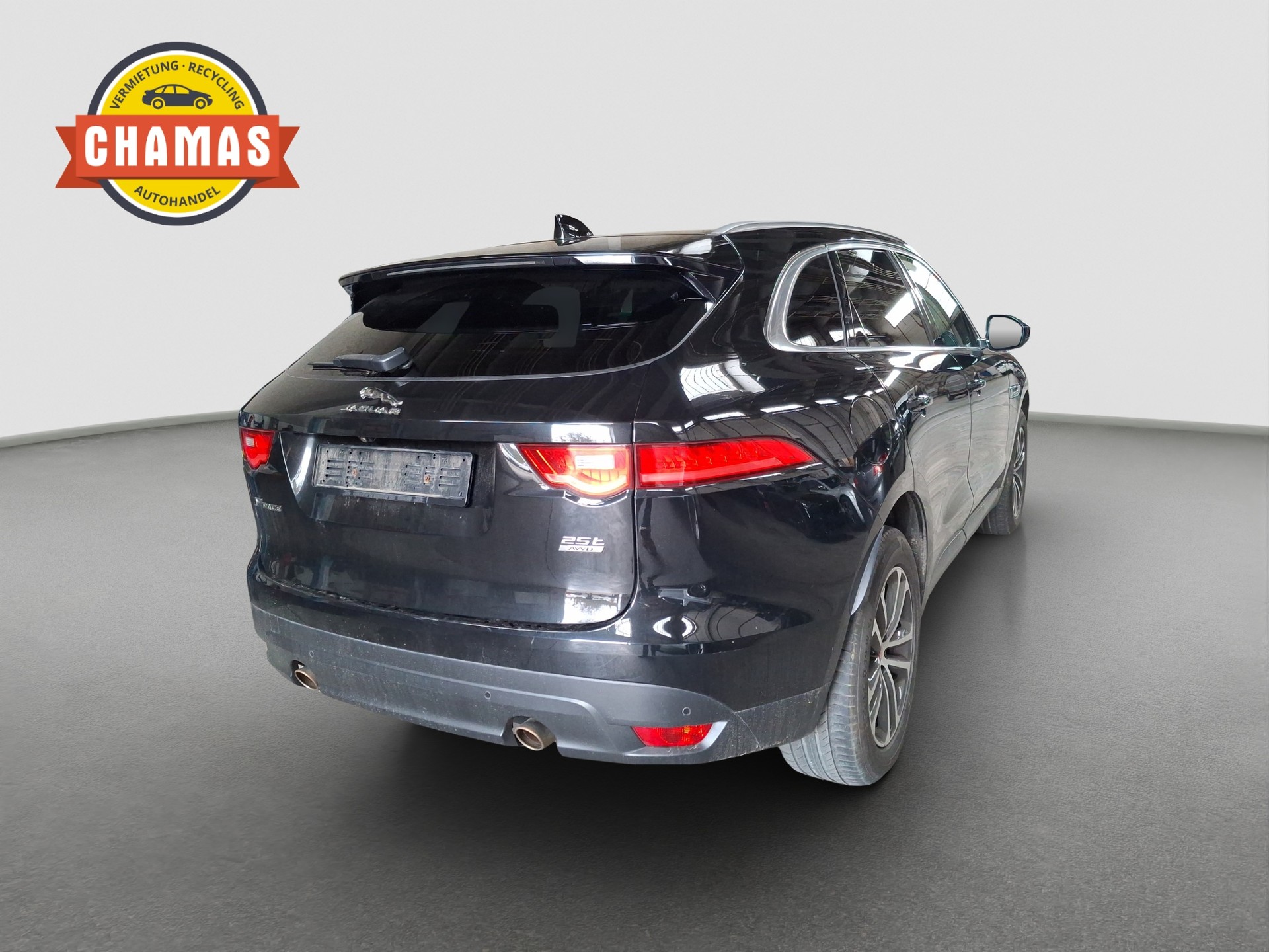 JAGUAR F-Pace 25d Prestige AWD Automatik-image-3
