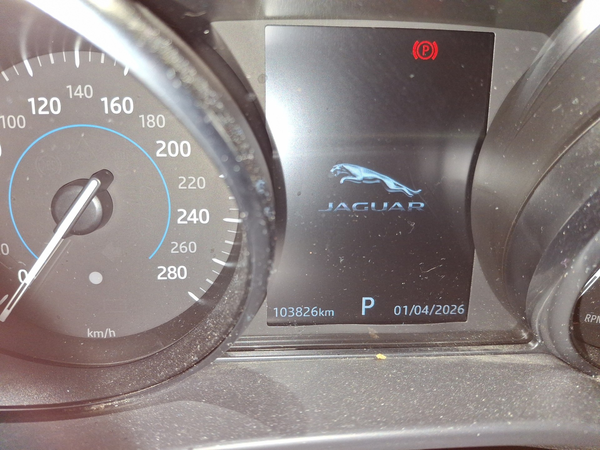 JAGUAR F-Pace 25d Prestige AWD Automatik-image-12