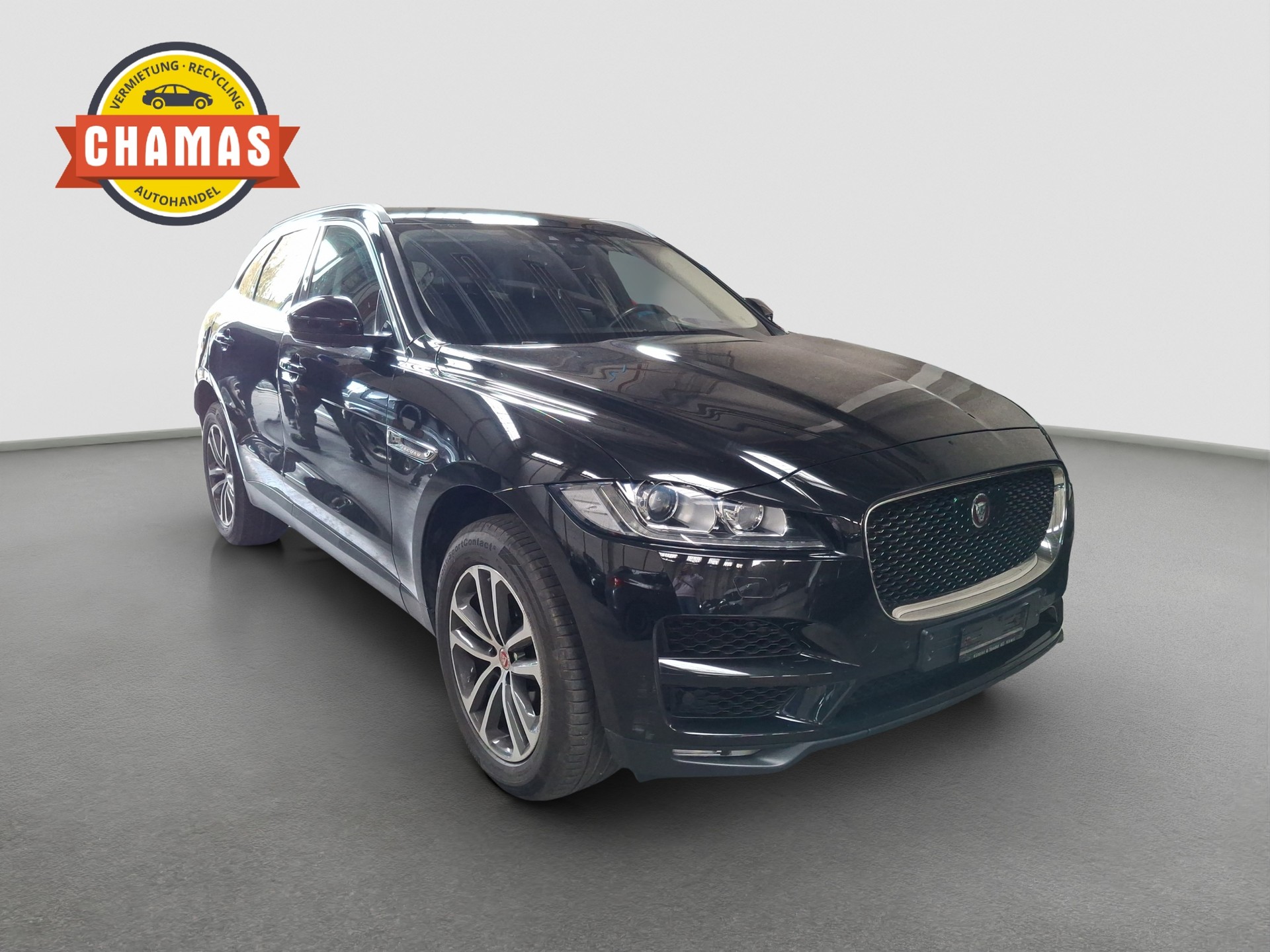 JAGUAR F-Pace 25d Prestige AWD Automatik-image-2