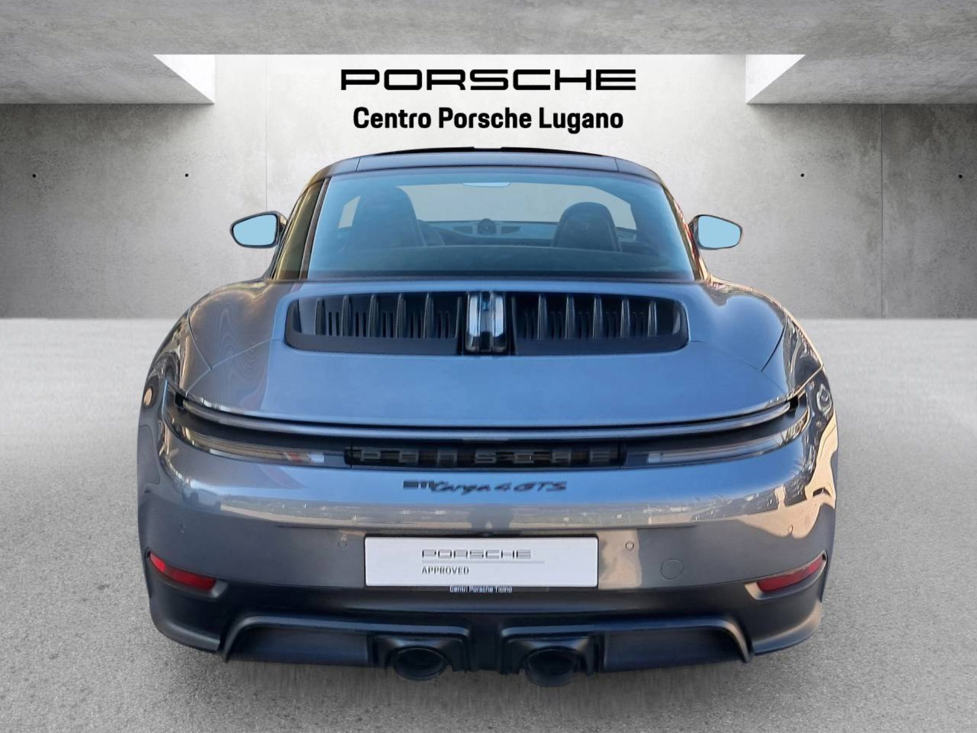 PORSCHE 911 Targa 4 GTS-image-10