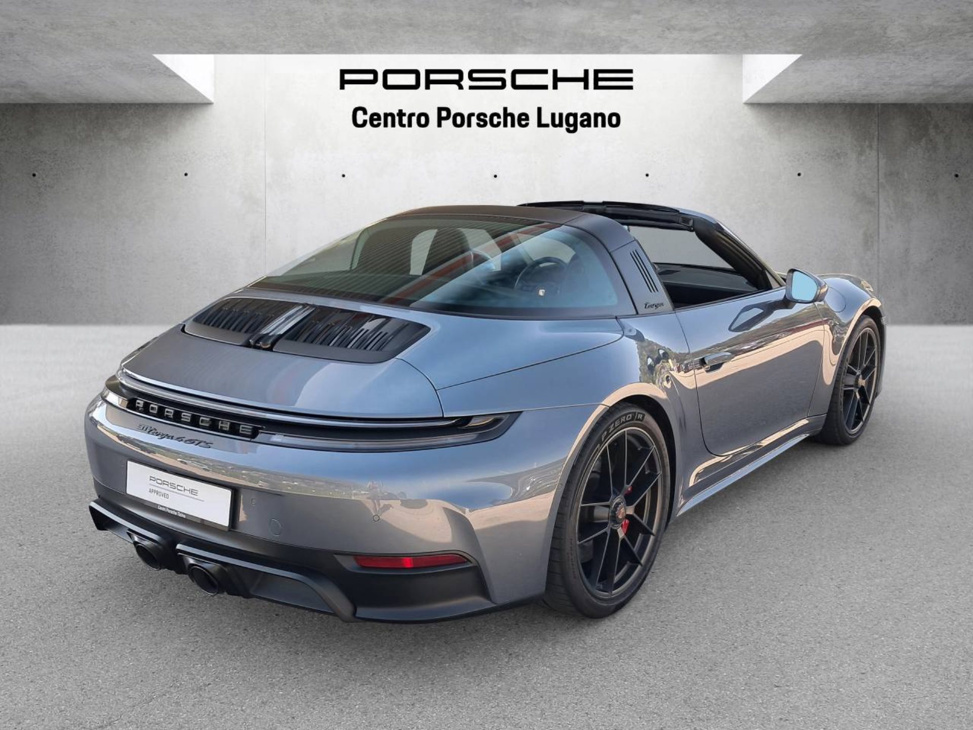 PORSCHE 911 Targa 4 GTS-image-7