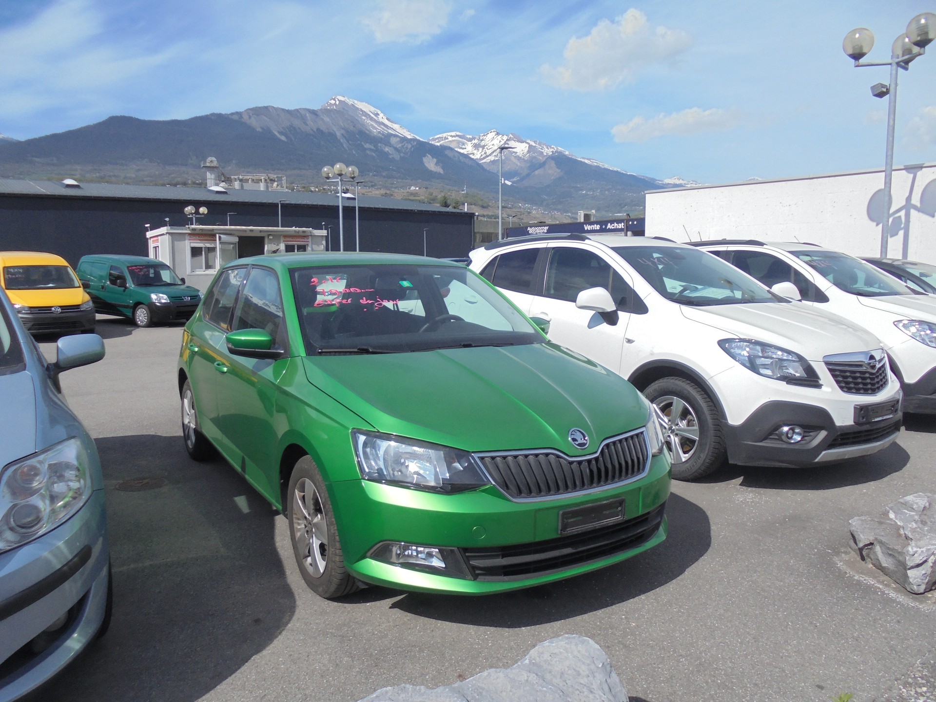 SKODA Fabia 1.2 TSI Ambition-image-1