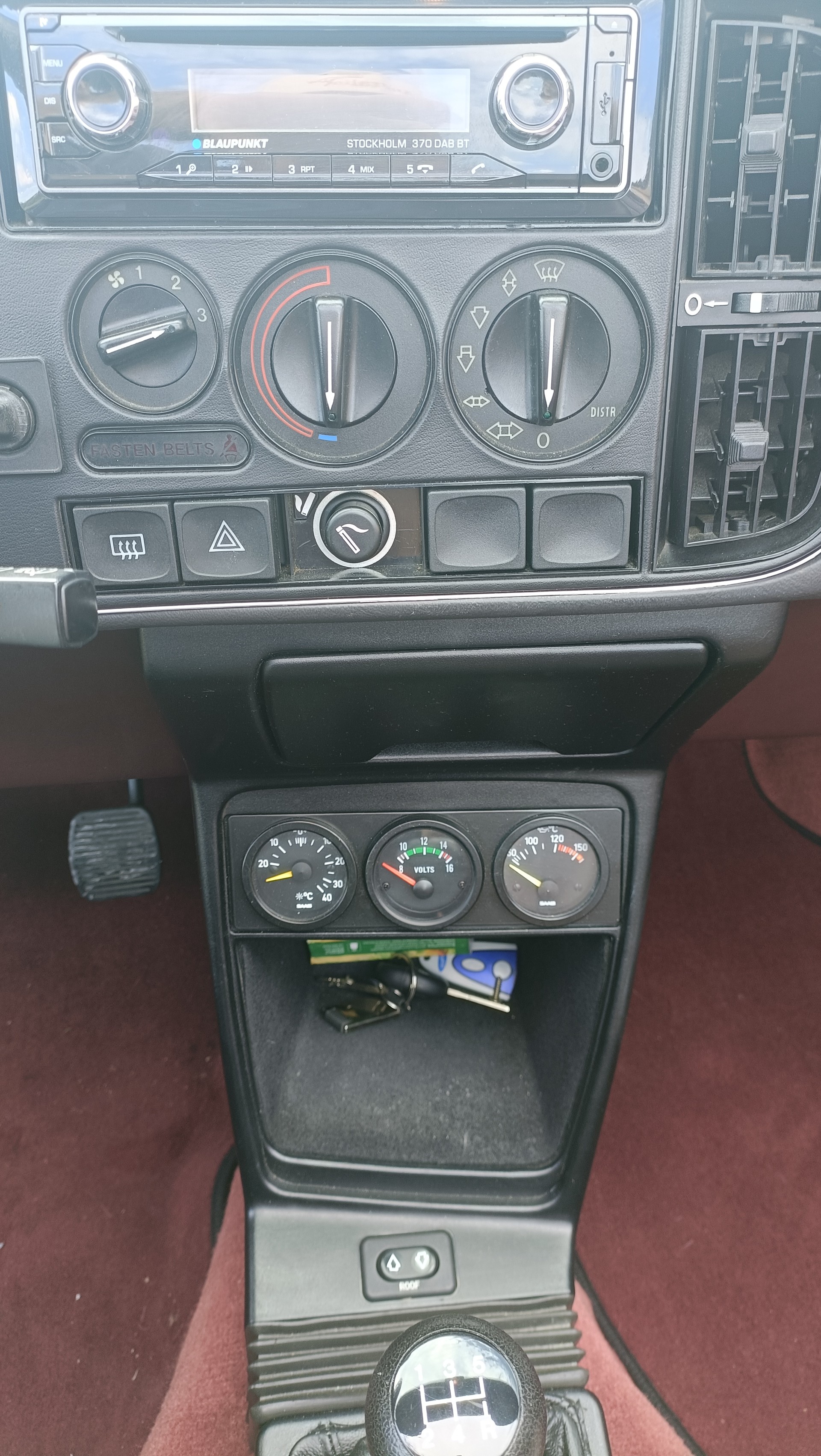 SAAB 900 2.0 turbo 16-image-6