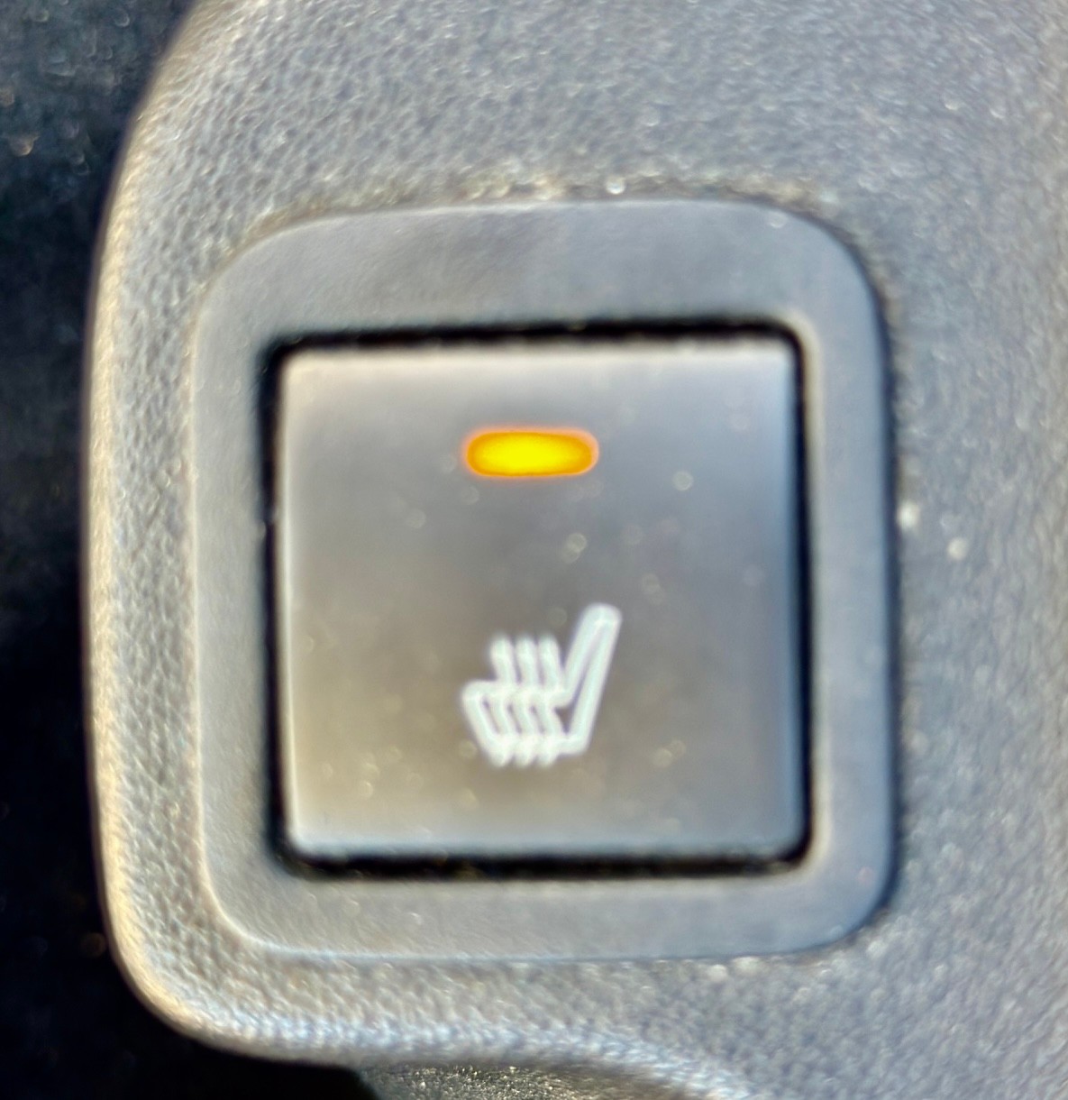 PEUGEOT 108 1.0 VTi Allure Top Automat-image-17