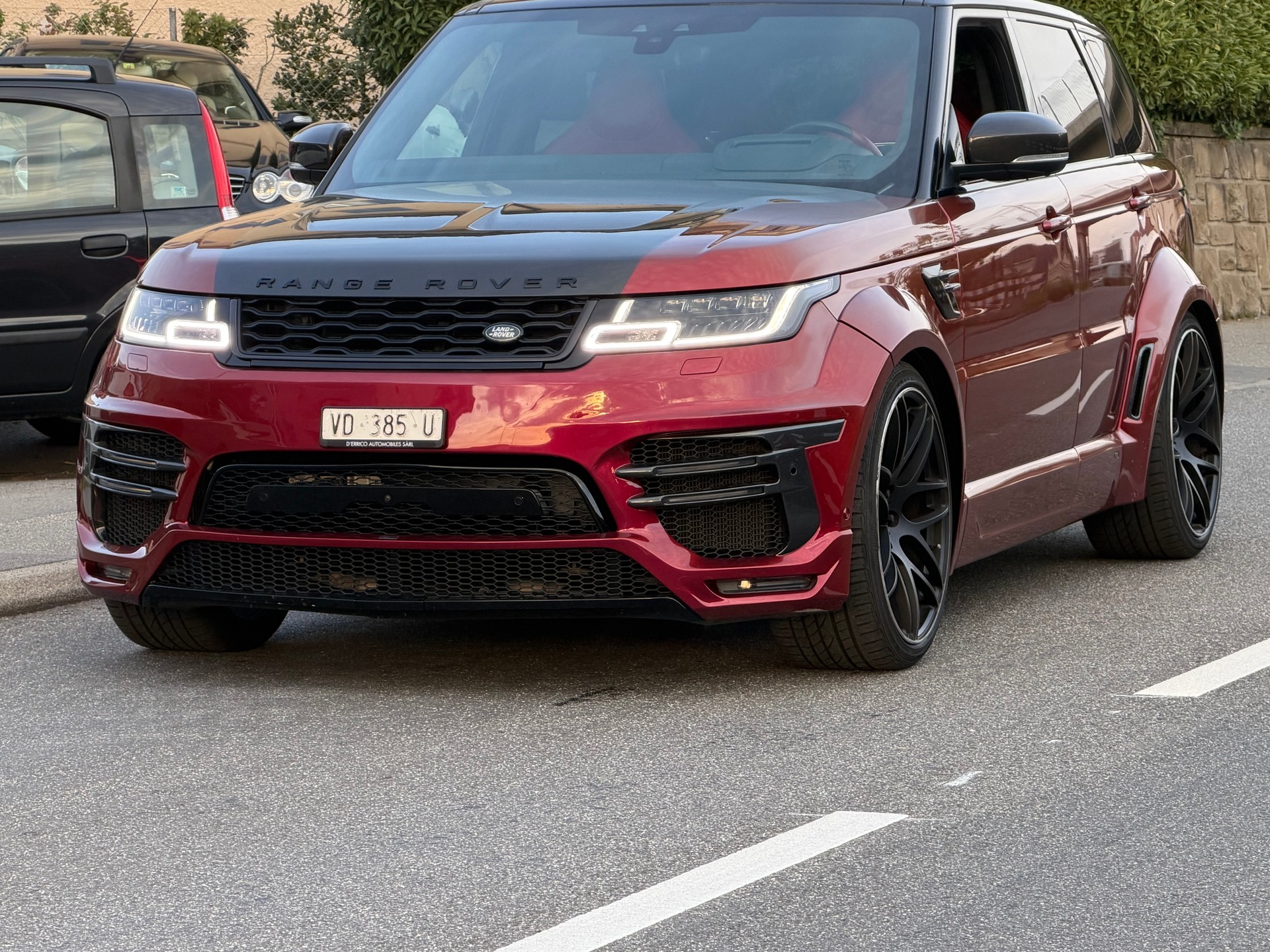 LAND ROVER Range Rover Sport 5.0 V8 S/C SVR Automatic-showroom-element-2