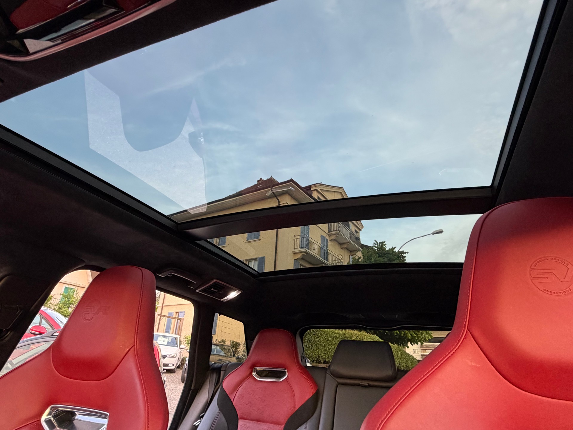 LAND ROVER Range Rover Sport 5.0 V8 S/C SVR Automatic-image-18