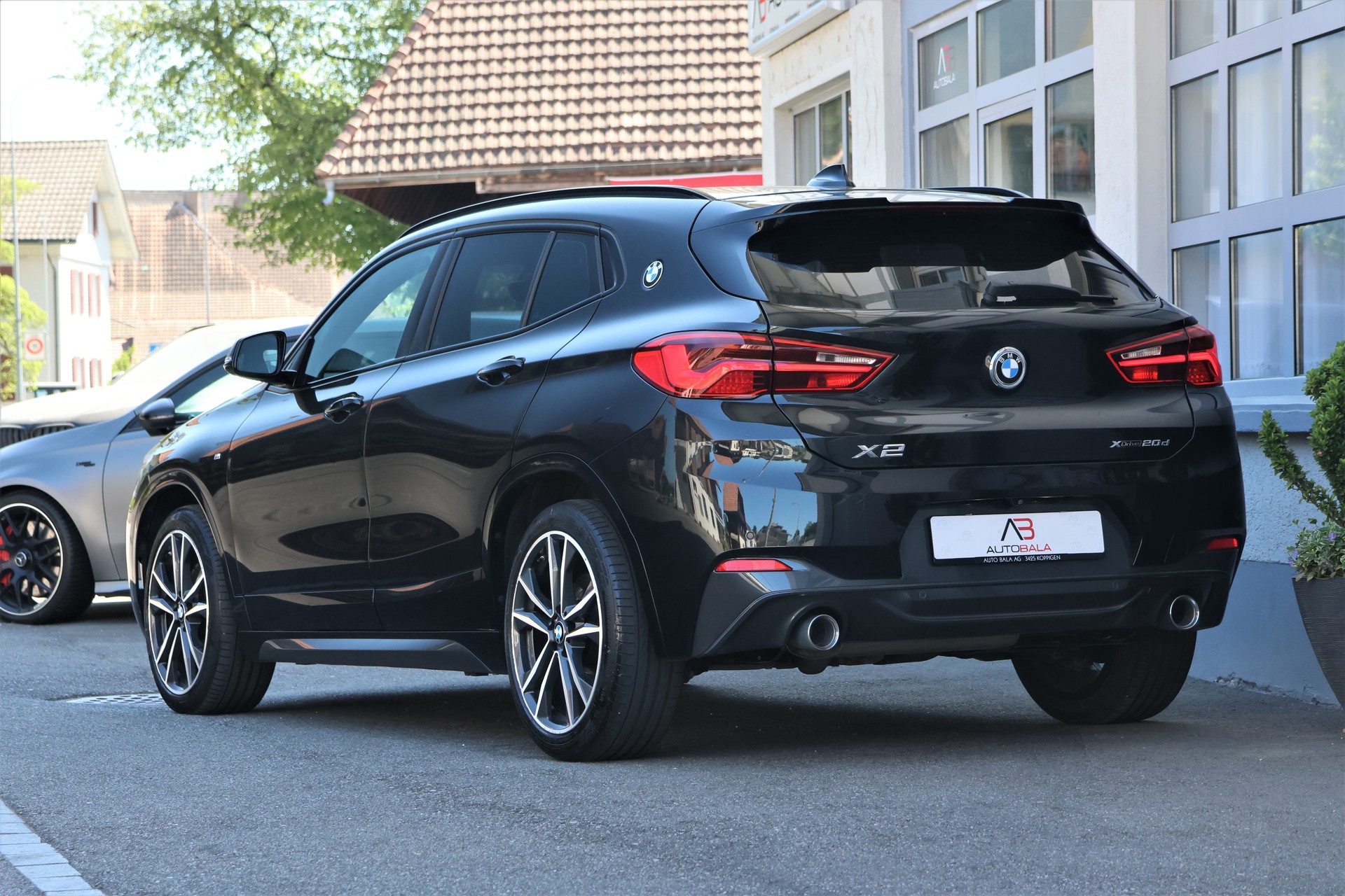 BMW X2 xDrive 20d M Sport Steptronic (CH)-showroom-element-2