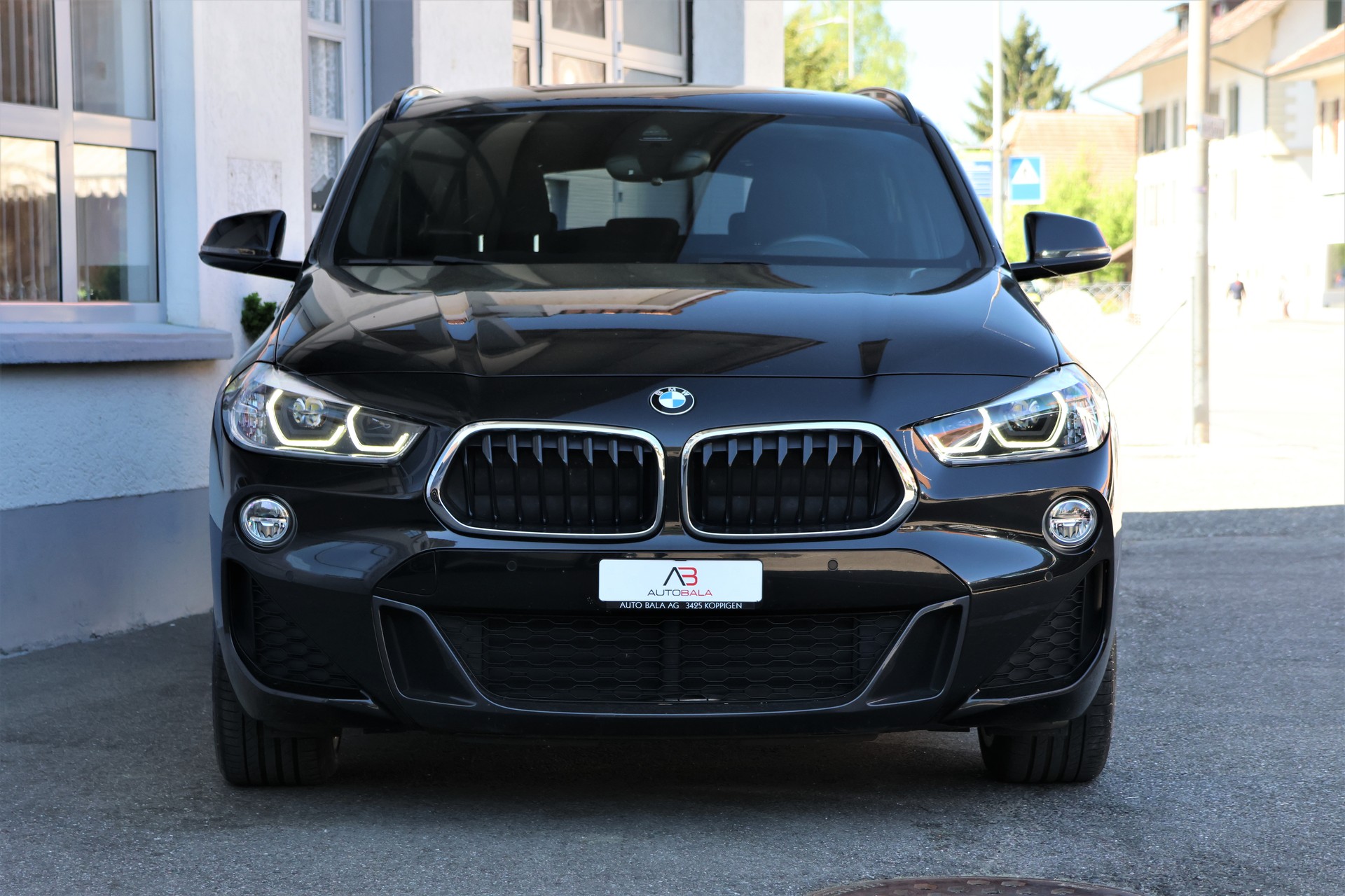 BMW X2 xDrive 20d M Sport Steptronic (CH)-showroom-element-1