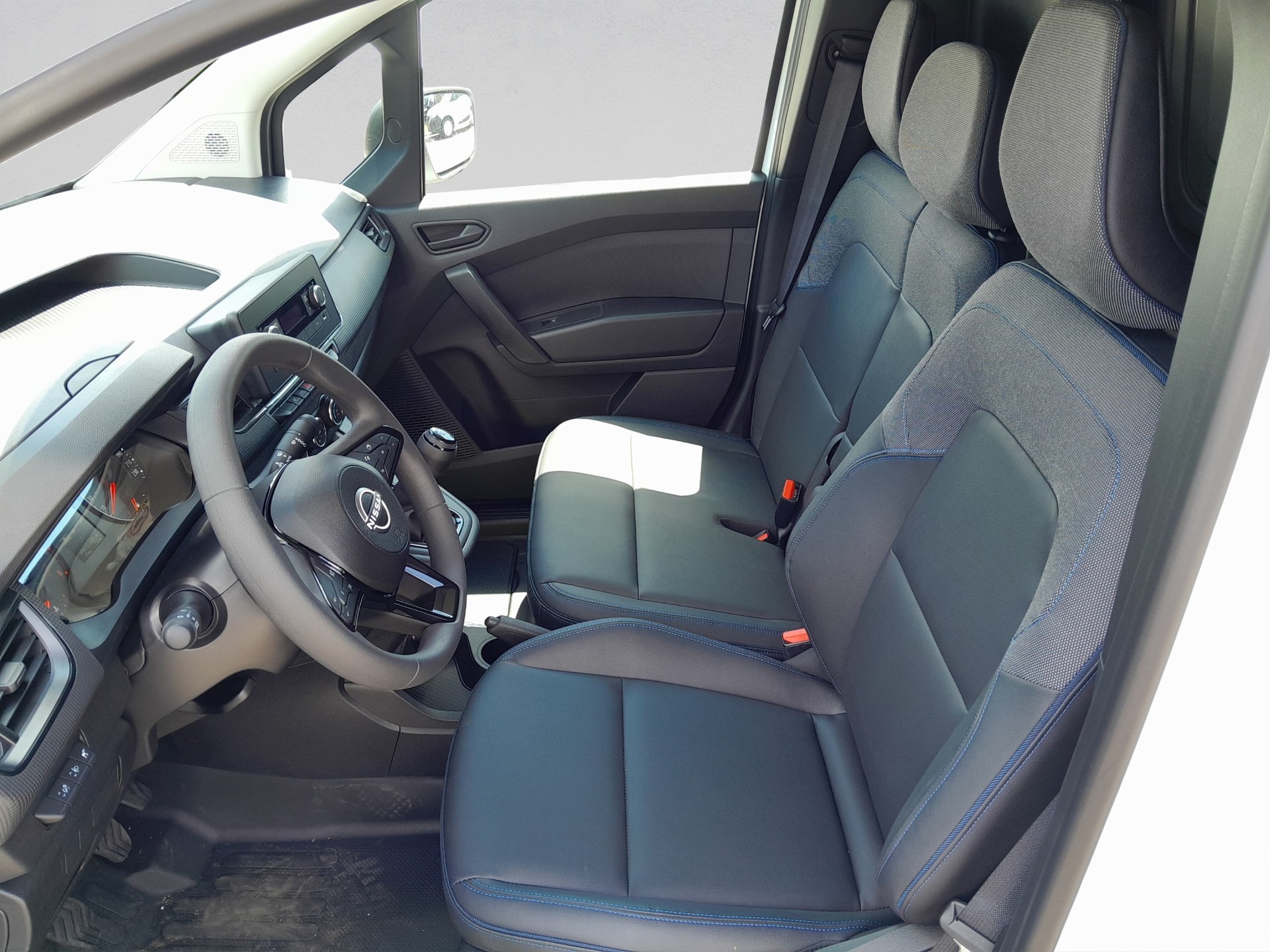 NISSAN Townstar 1.3 DIG-T L1 Acenta Leasing 0 apport / 10 000kms par an et 60 mois dés 387 CHF/mois-image-5