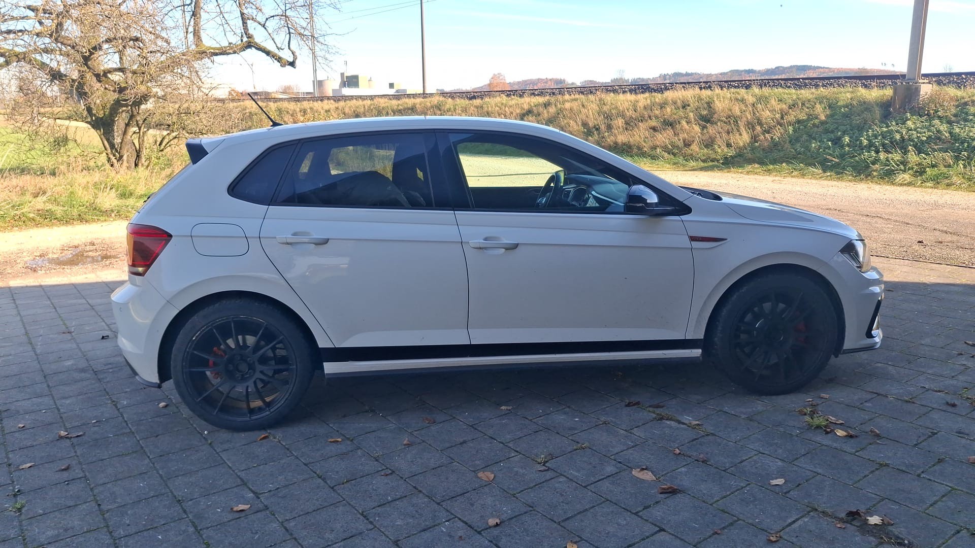 VW Polo 2.0 TSI GTI DSG-image-6