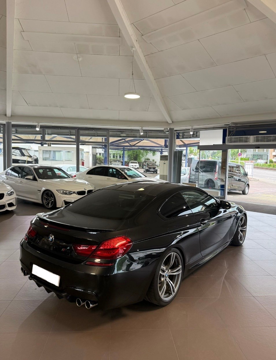 BMW M6 Coupé Drivelogic-showroom-element-2