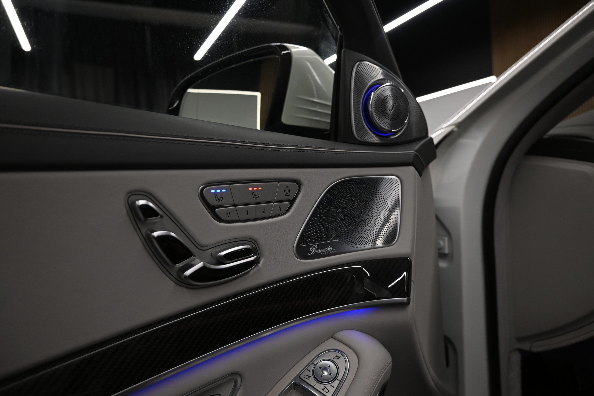 MERCEDES-BENZ S 63 AMG L 4Matic Speedshift *Chauffeur Paket*-image-14