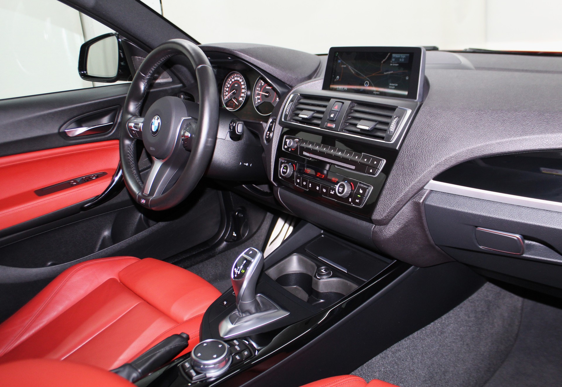 BMW M235i xDrive Steptronic M Performance Paket ohne OPF / CH-Fahrzeug-image-13