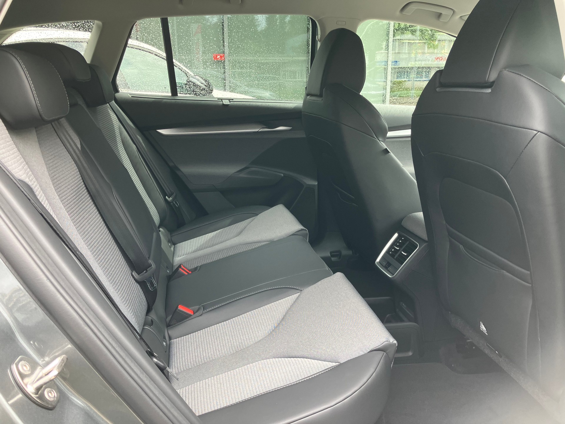 SKODA Enyaq 85x 4x4-image-7