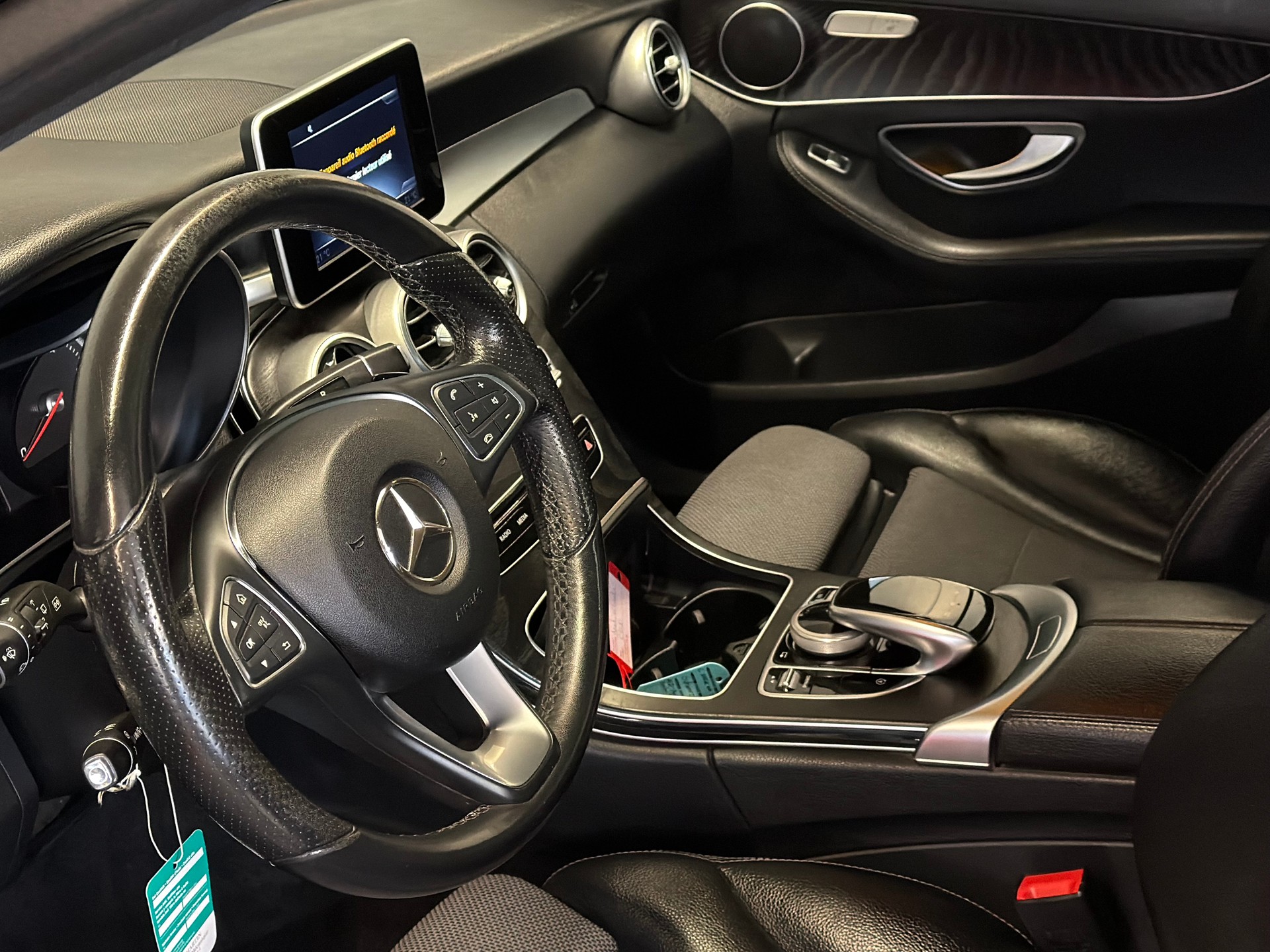 MERCEDES-BENZ C 250 d Avantgarde 4Matic 9G-Tronic-image-10