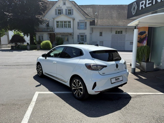 RENAULT Clio 1.6 E-Tech techno-image-1