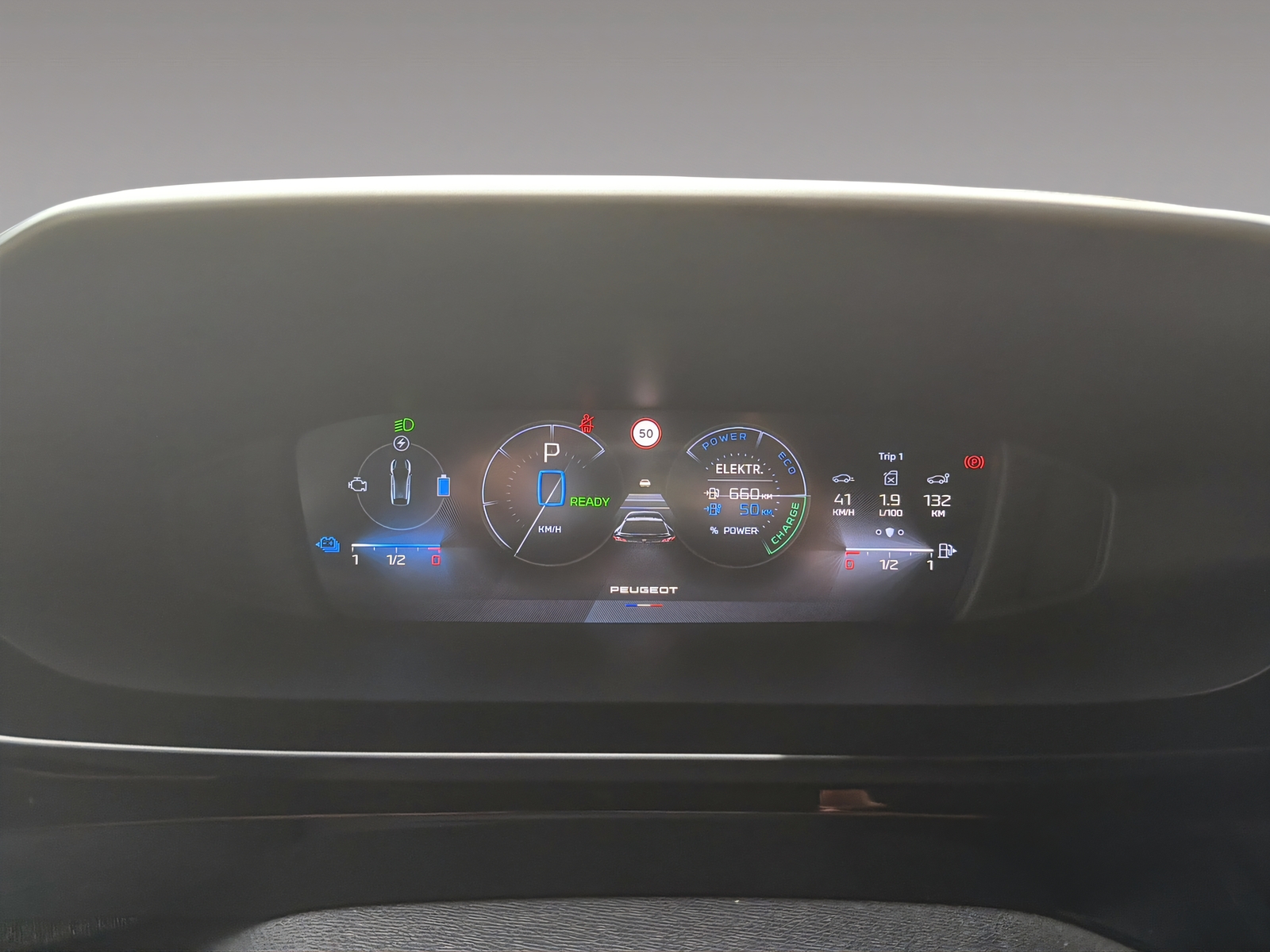 PEUGEOT 408 1.6 PHEV 180 Allure Pack-image-8