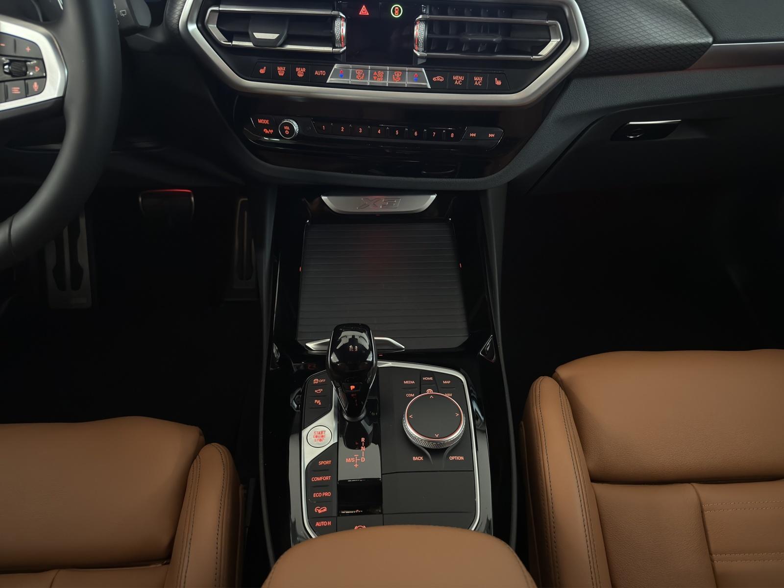 BMW X3 20d xDrive M-SportPaket-image-15