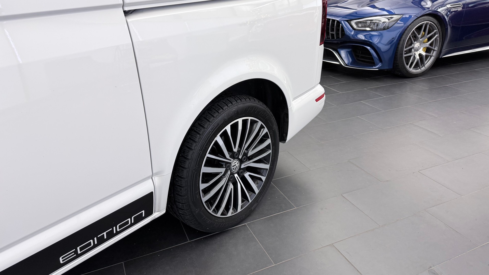 VW T6 Multivan 2.0 TDI 204 CL Edition DSG 4m-image-17