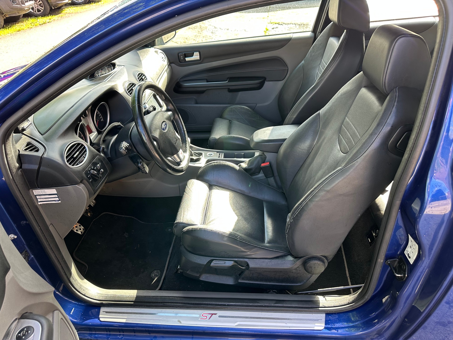 FORD Focus 2.5 Turbo ST-image-8
