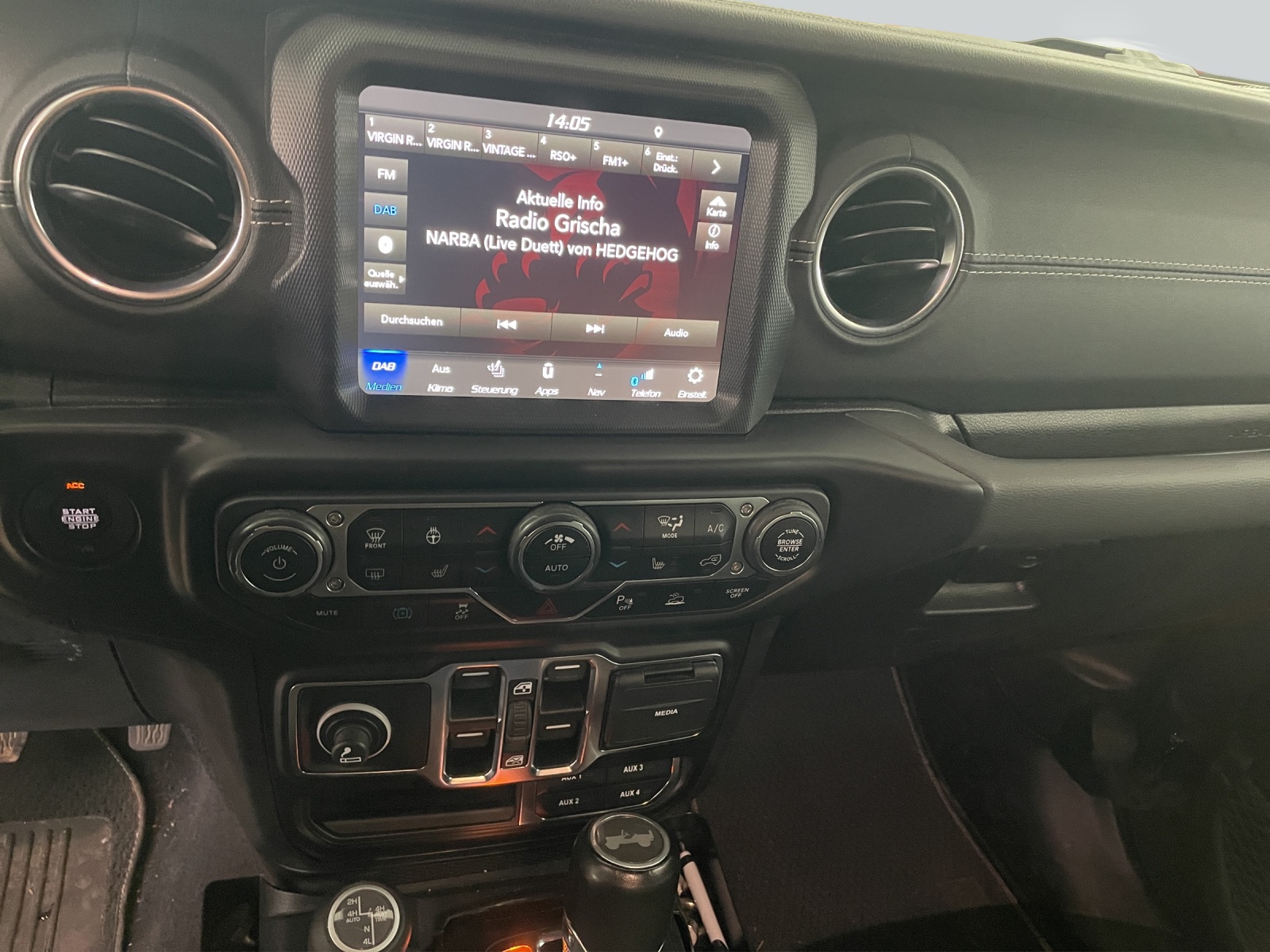 JEEP Wrangler 2.0 Turbo First Unlimited 20PHEV-image-7