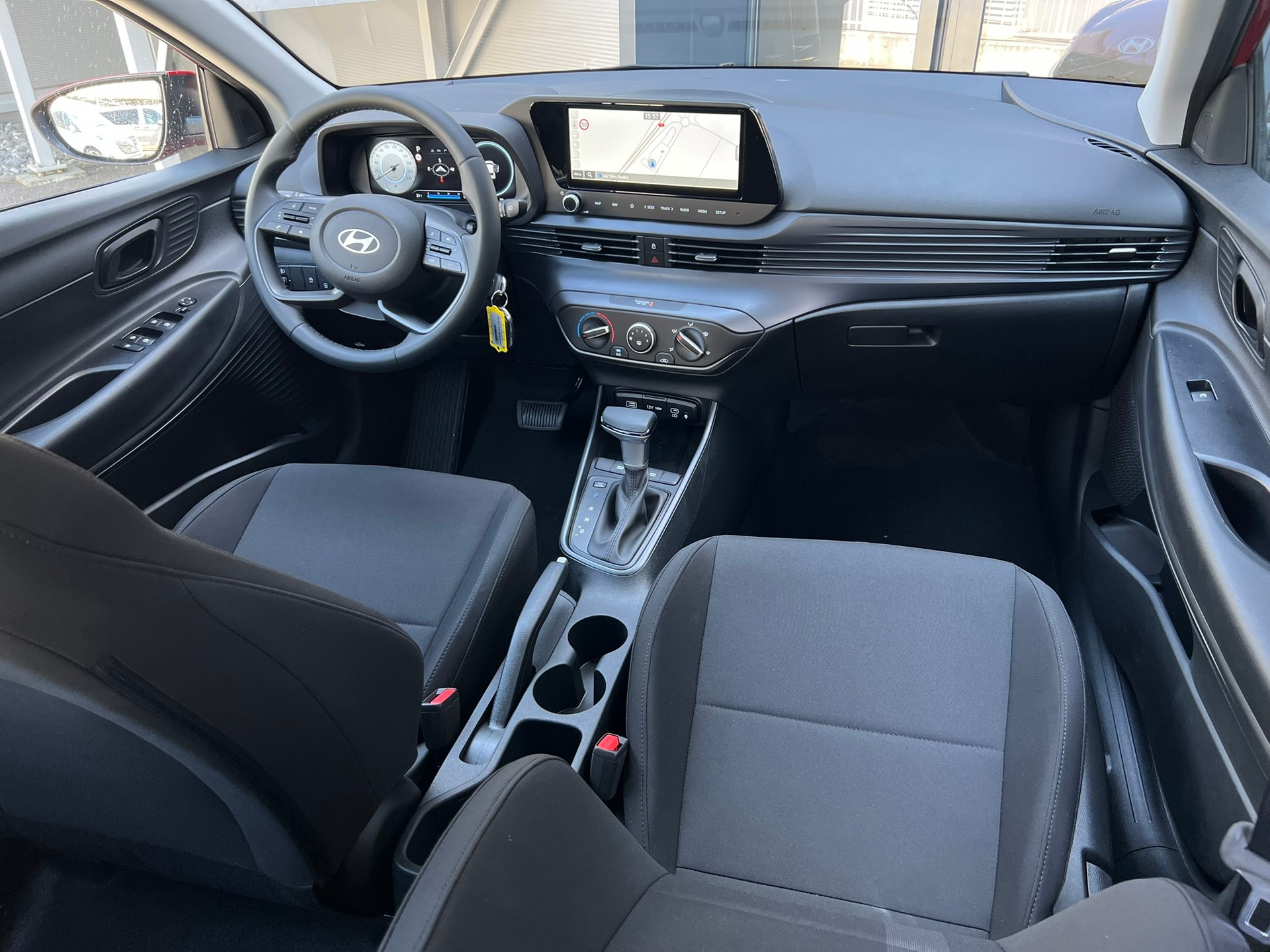 HYUNDAI i20 1.0 T-GDi Origo DCT-image-6