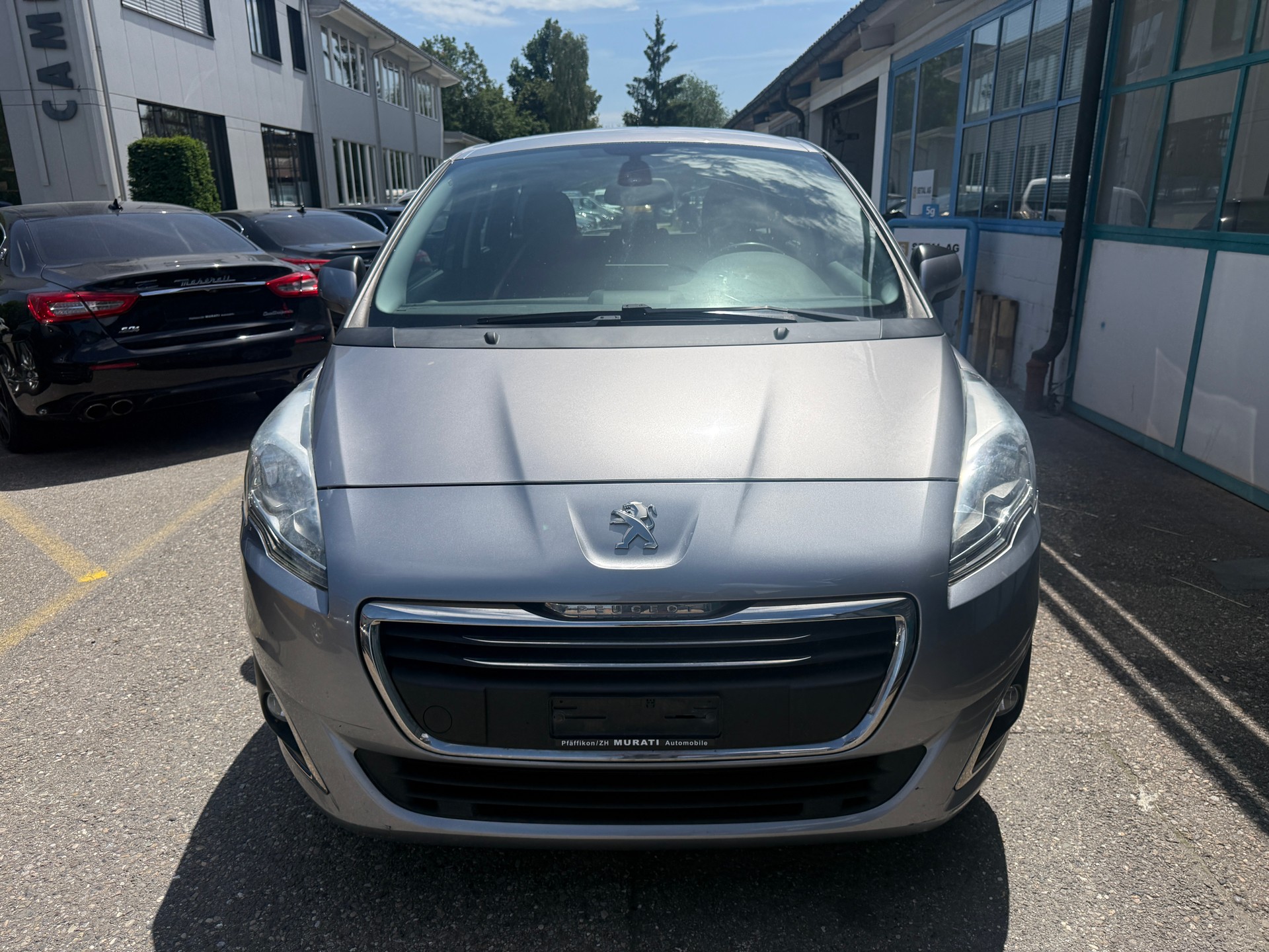 PEUGEOT 5008 2.0 HDI Style