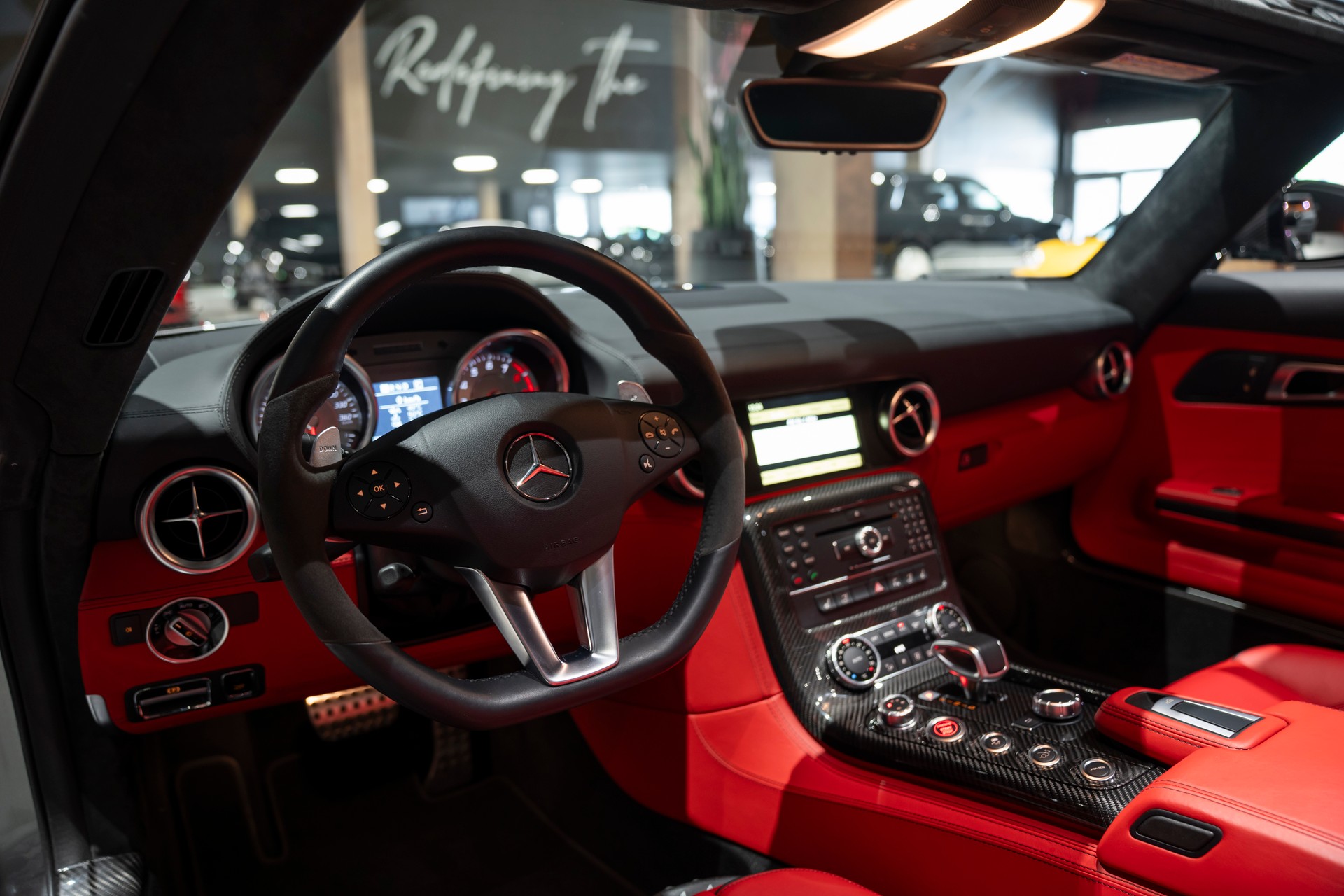 MERCEDES-BENZ SLS 63 AMG Speedshift-image-7