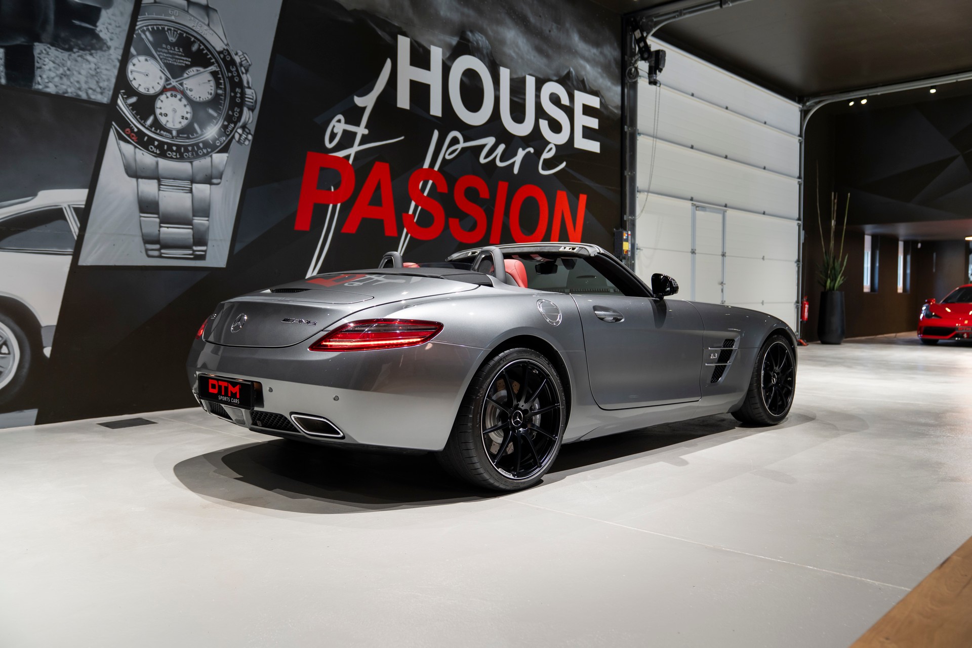MERCEDES-BENZ SLS 63 AMG Speedshift-showroom-element-3