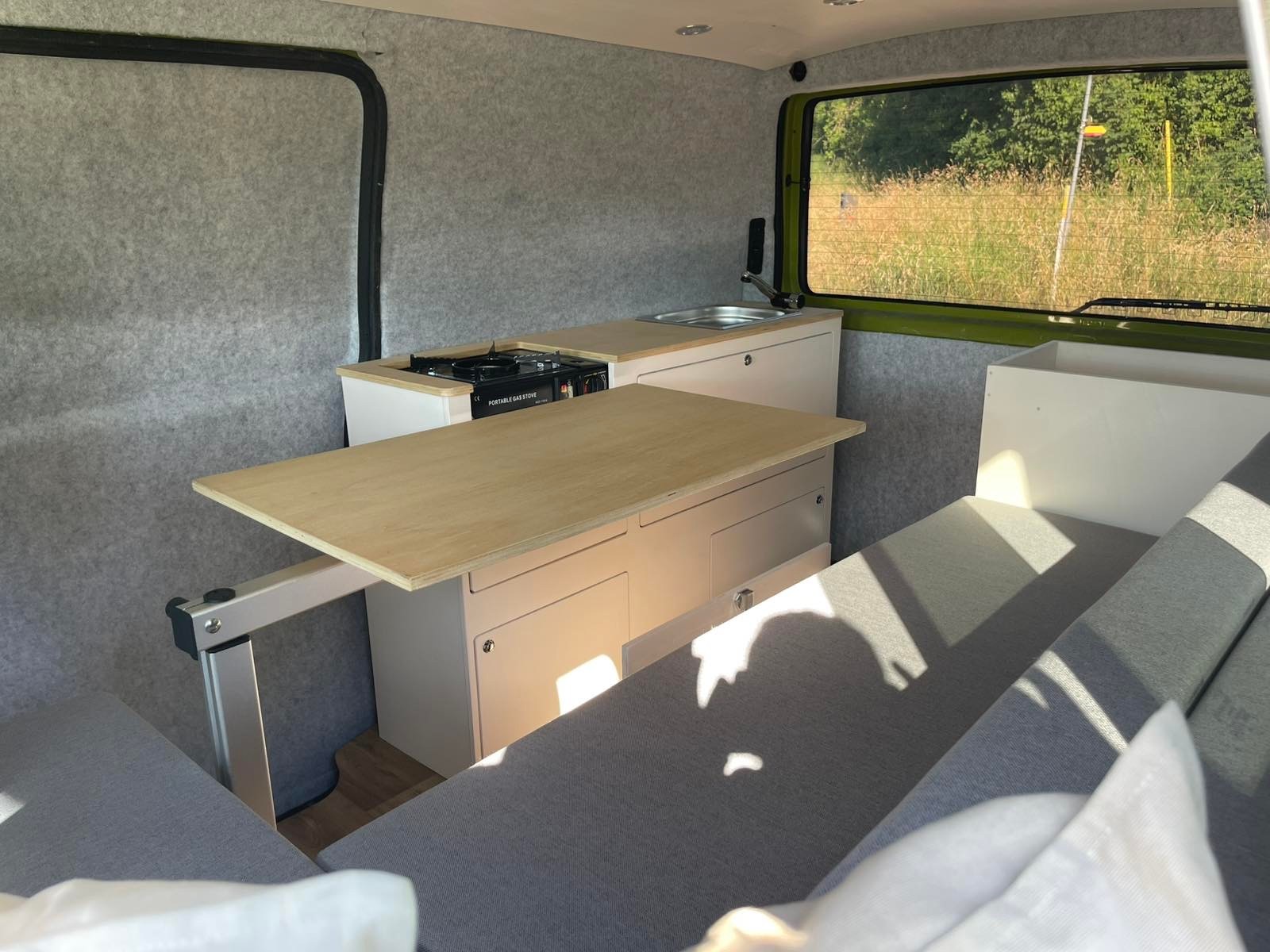 VW T4 Saranda Beach-showroom-element-3