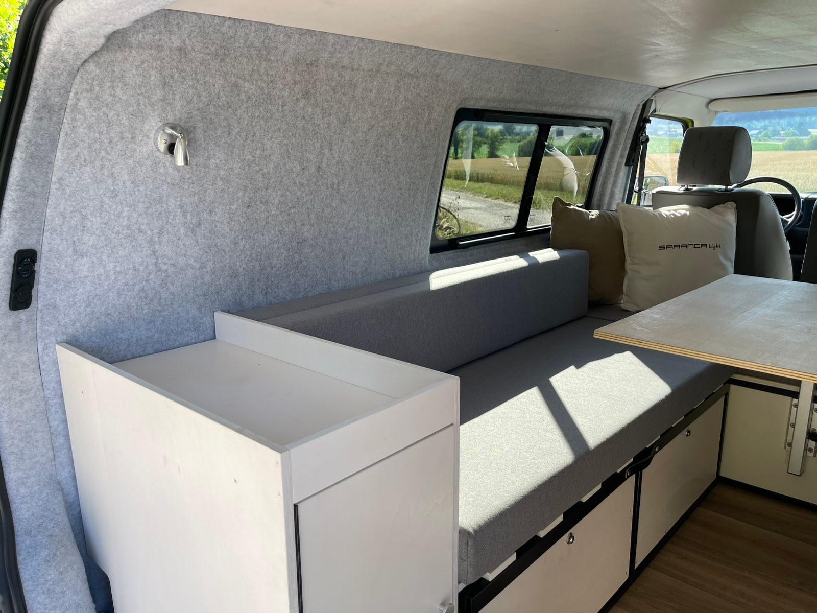 VW T4 Saranda Beach-showroom-element-2