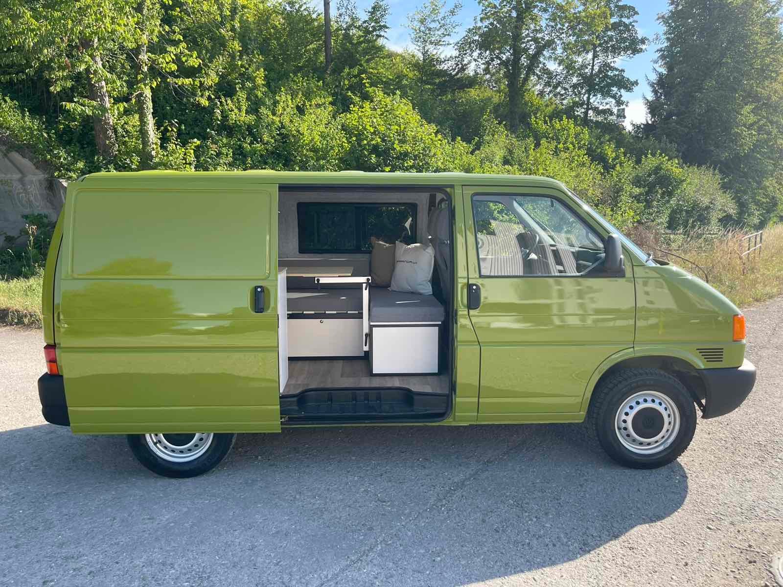 VW T4 Saranda Beach