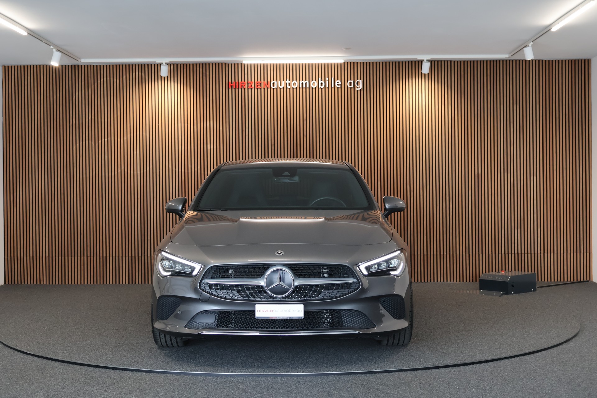 MERCEDES-BENZ CLA Shooting Brake 200 Progressive 7G-DCT-image-7