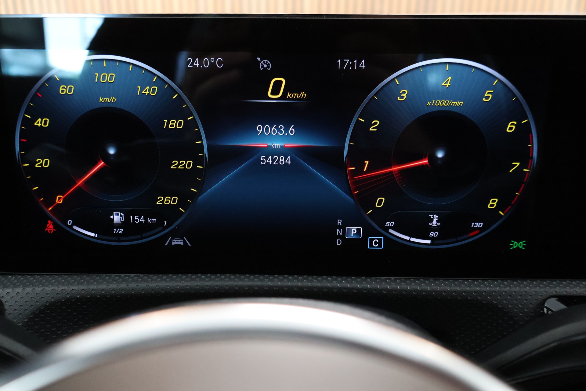 MERCEDES-BENZ CLA Shooting Brake 200 Progressive 7G-DCT-image-22