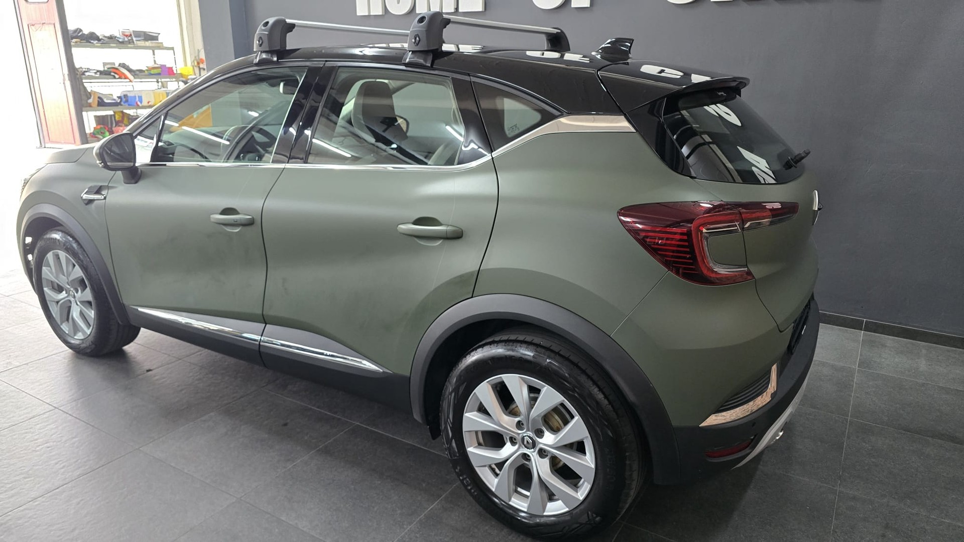 RENAULT Captur 1.5 dCi Intens EDC-image-4