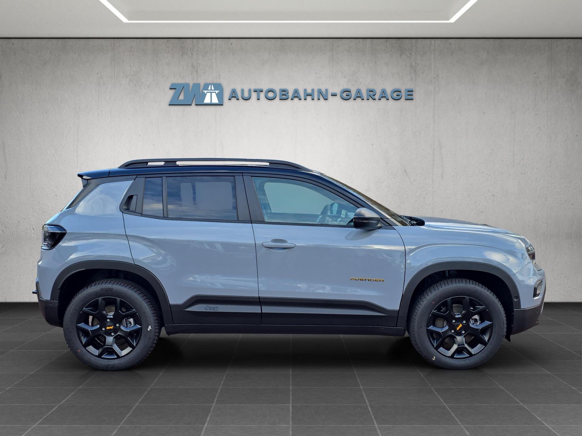 JEEP Avenger 1.2 MHEV The North Face 4xe-image-5